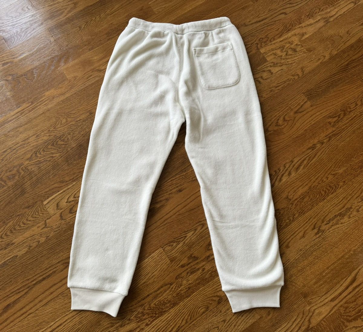 JW Anderson × Uniqlo Small JW Anderson White Fleece Pants Sherpa Joggers Size US 28 / EU 44 - 2 Thumbnail