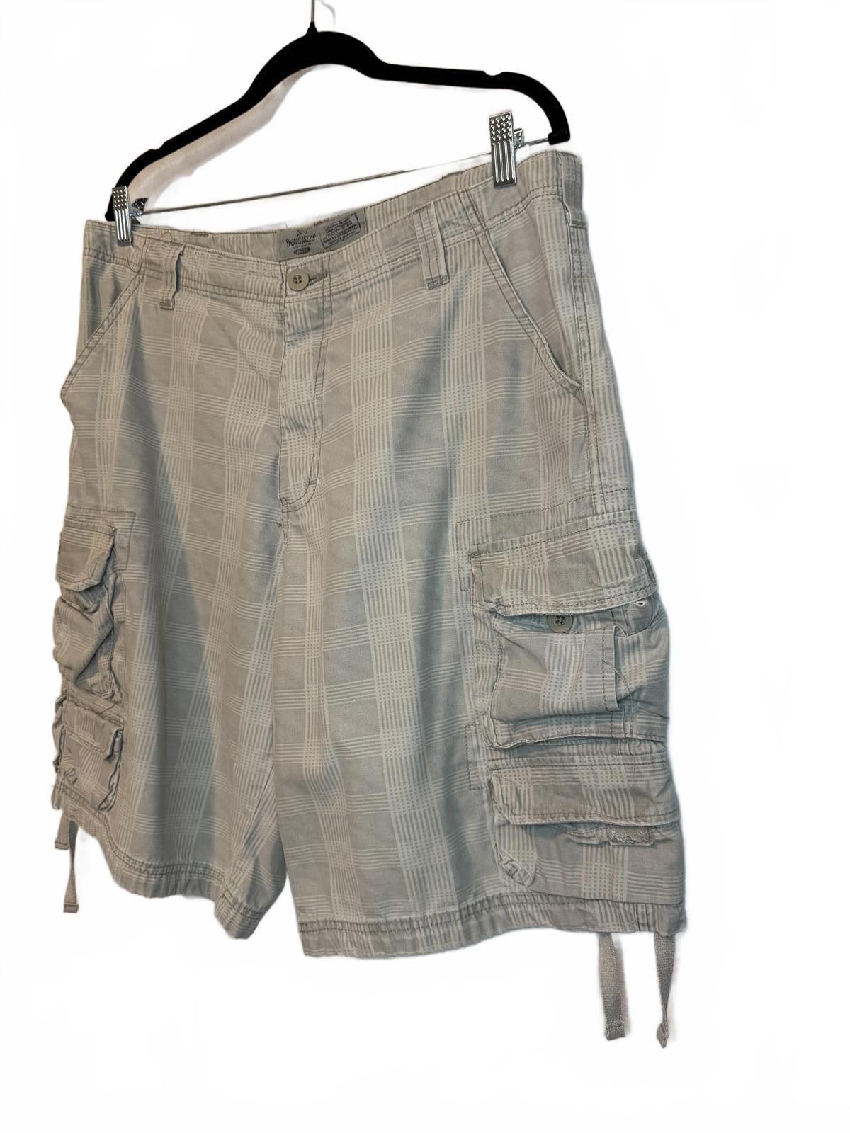 Lee Lee Dungarees Cargo Shorts - Stylish & Functional Size US 36 / EU 52 - 3 Thumbnail