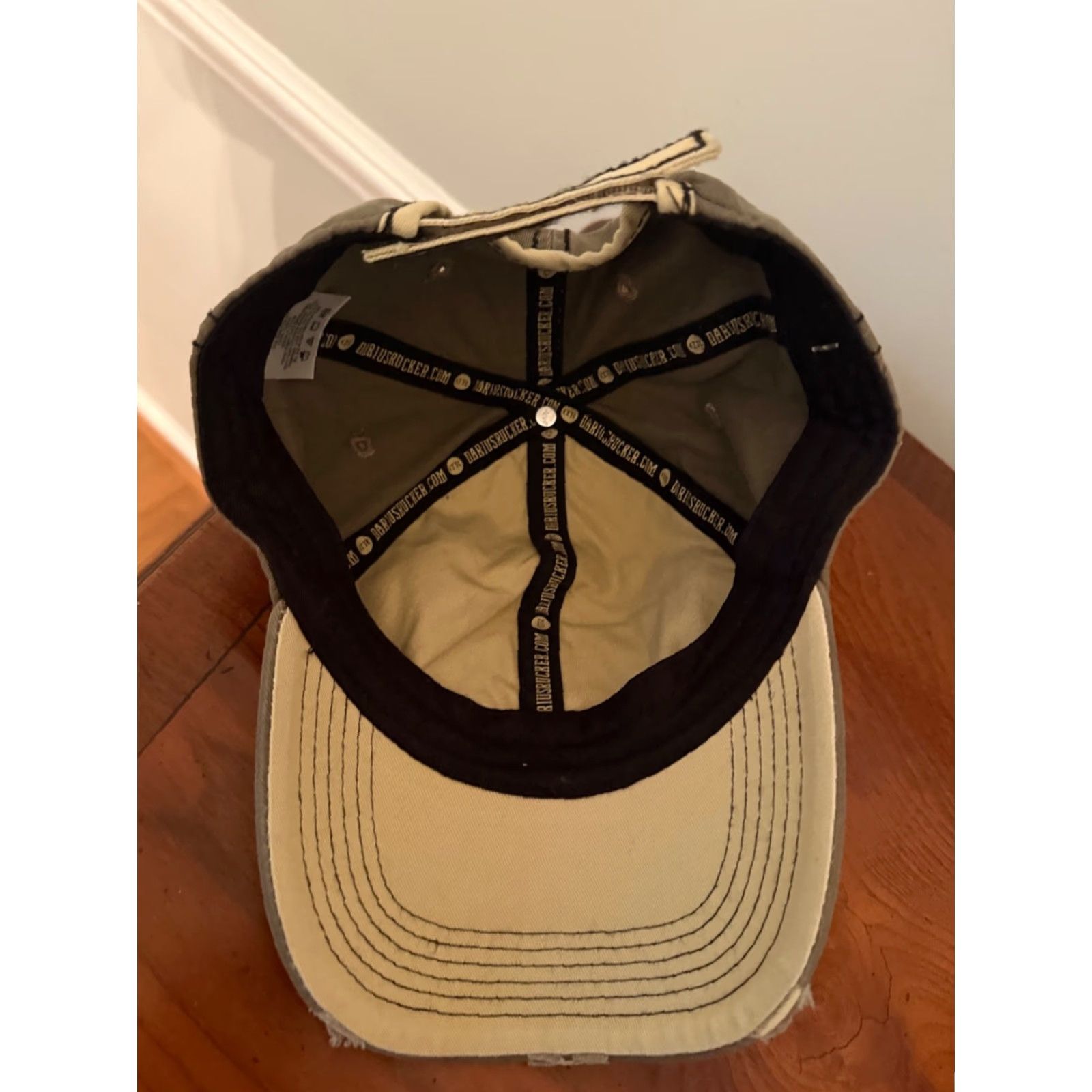 Logo 7 Darius Rucker Distressed Baseball Hat Adjustable Logo Patch Black White Hootie Size ONE SIZE - 4 Thumbnail
