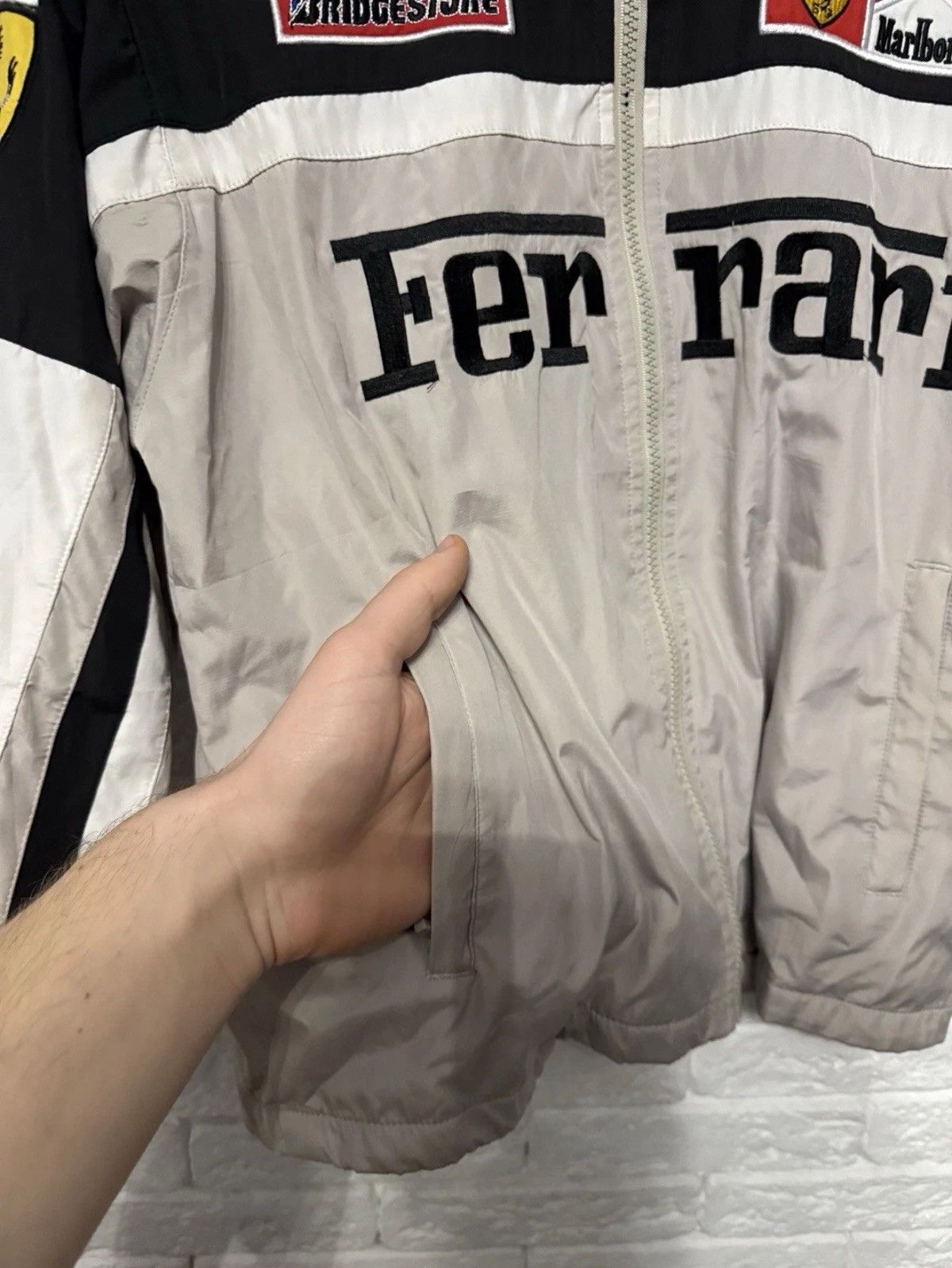Ferrari Ferrari Racing Bomber Jacket Mallboro Vodafone Bridgestone Size US S / EU 44-46 / 1 - 8 Thumbnail