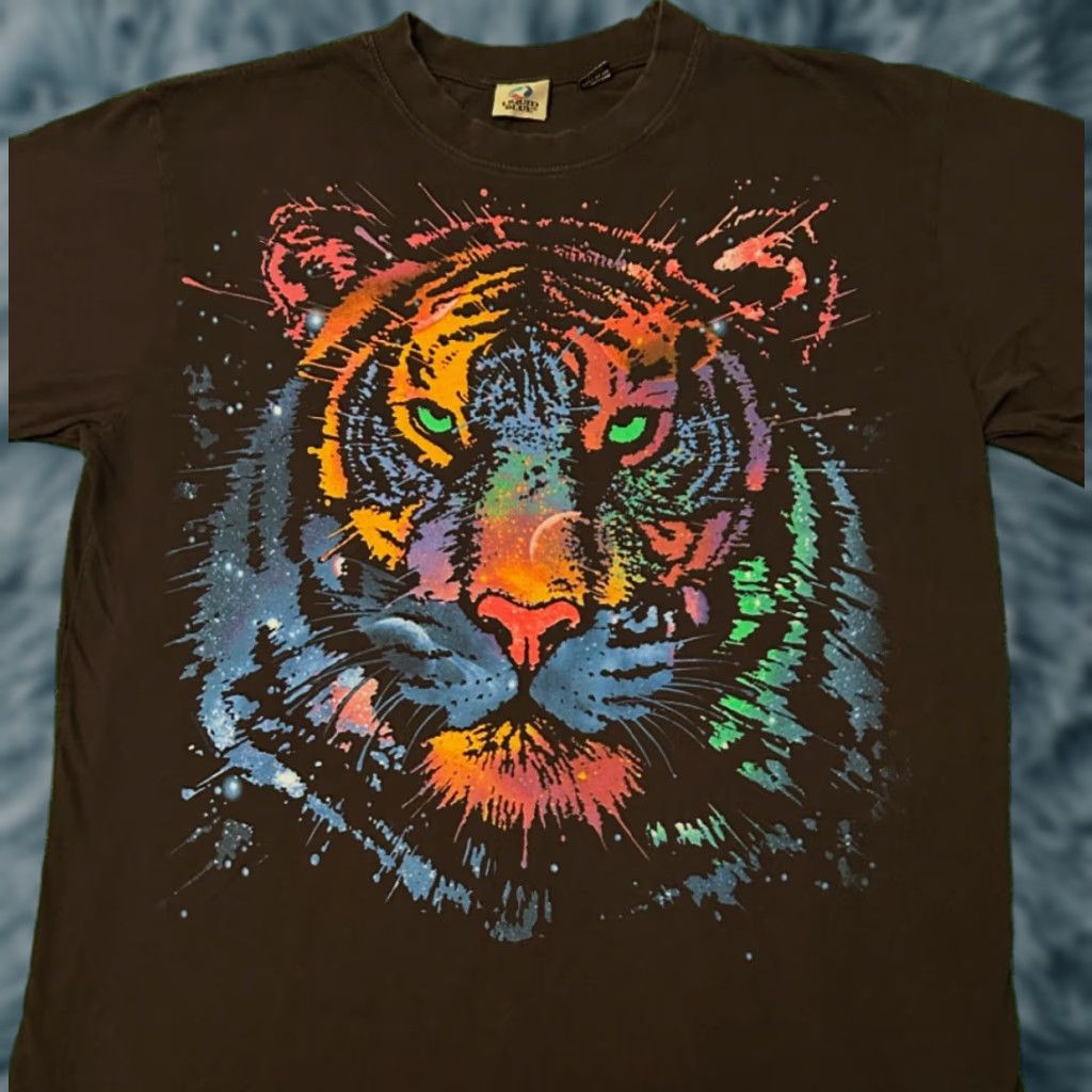 Liquid Blue VINTAGE Liquid Blue Cosmic Tiger Art Shirt Mens XL 90s Y2K 2000s Black Short Sleeve Size US XL / EU 56 / 4 - 1 Thumbnail