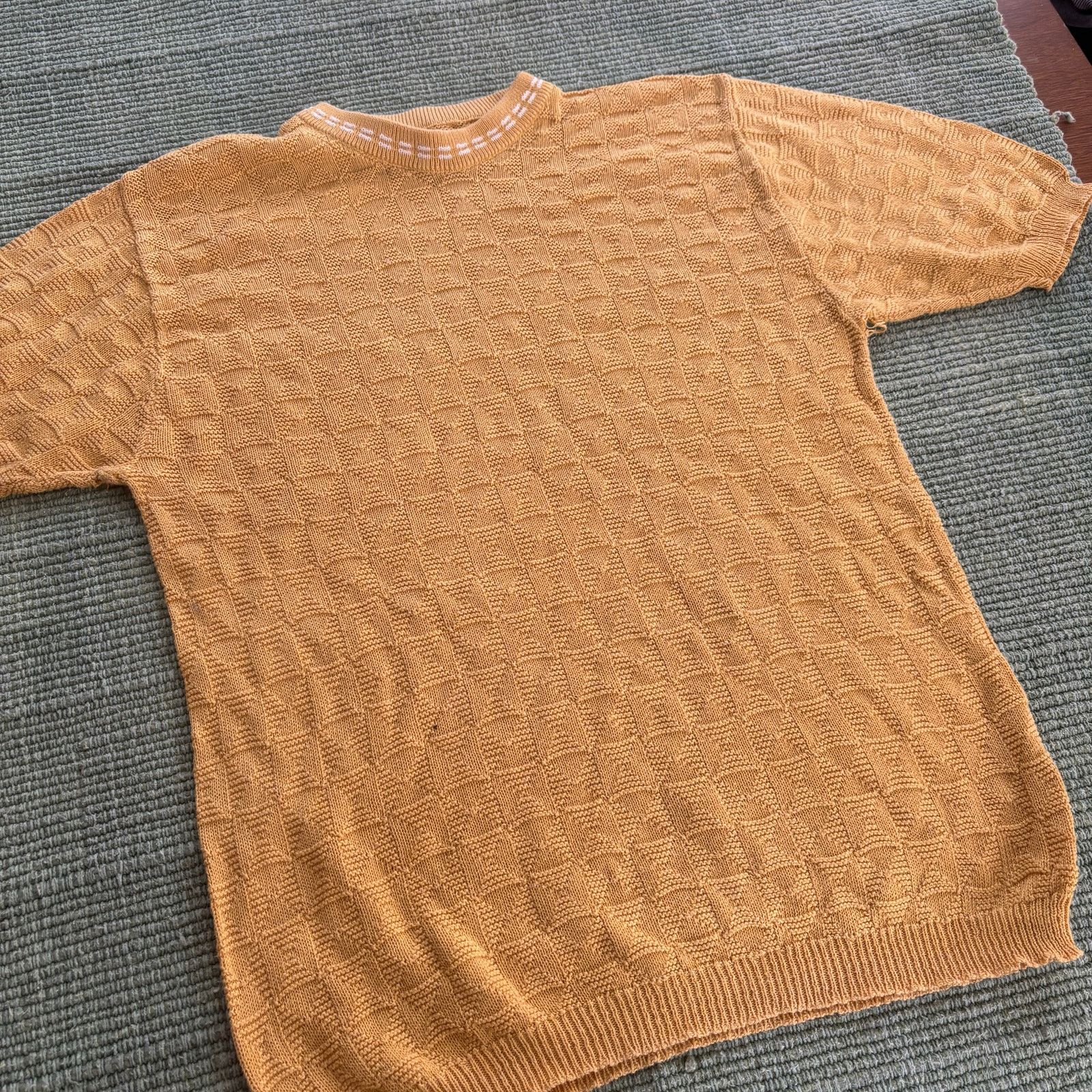 Vintage 60s vintage yellow knit checker pattern short sleeve sweater Size US M / EU 48-50 / 2 - 6 Thumbnail