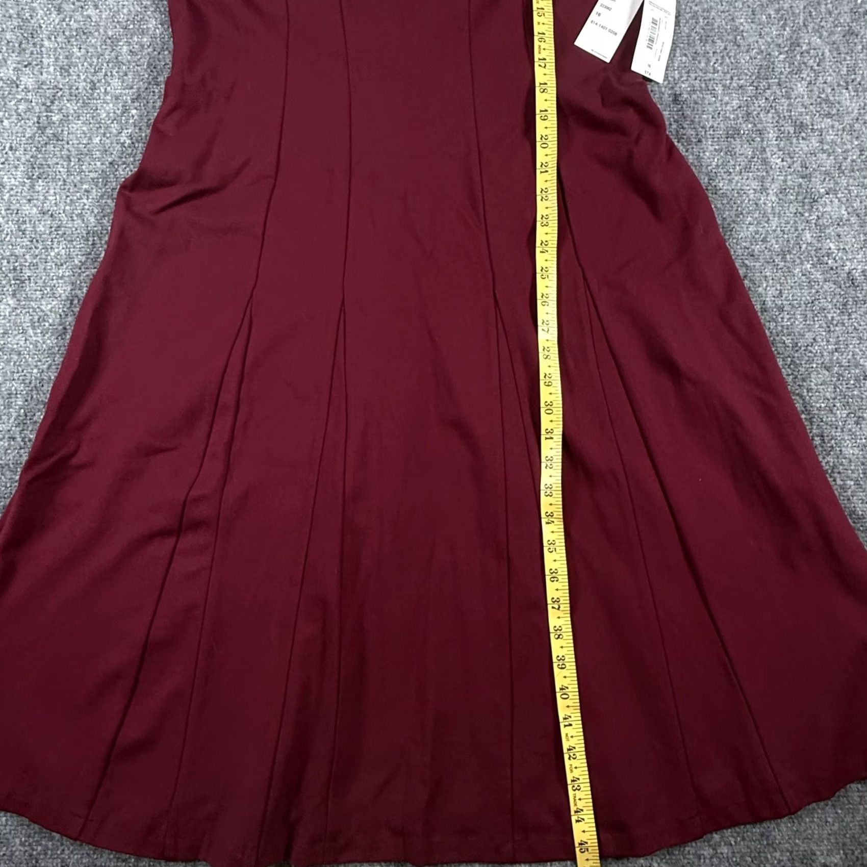 Liz Claiborne Liz Claiborne Dress Womens 16 Burgundy Passion Sleeveless Fit & Flare Womens Sleeveless Scoop Neck Solid Pattern Knee Length New Tags Size XXL / US 16-18 / IT 52-54 - 6 Thumbnail
