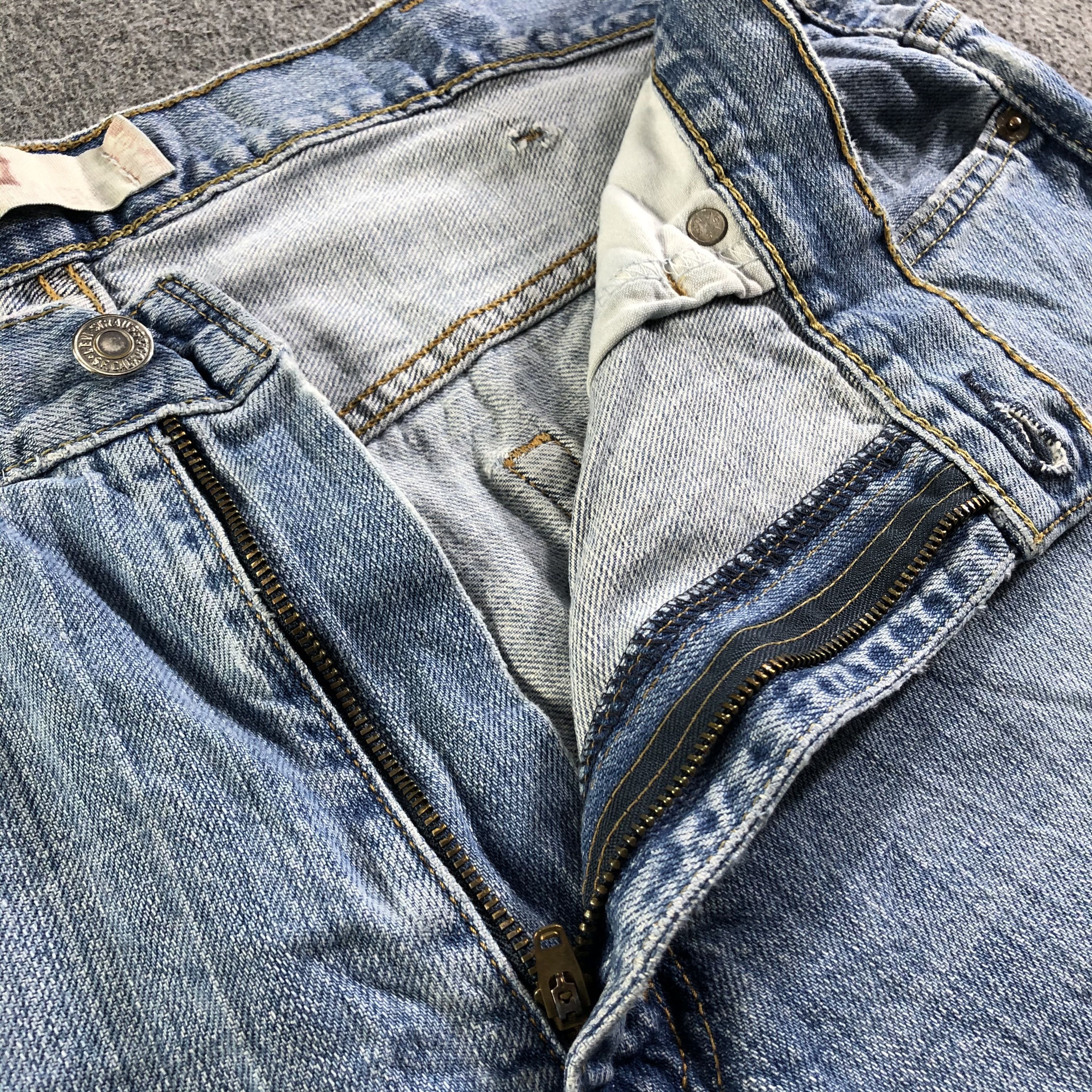 Levi's Vintage Blue Wash Levis 569 Jeans-J4453 Size US 40 / EU 56 - 10 Thumbnail