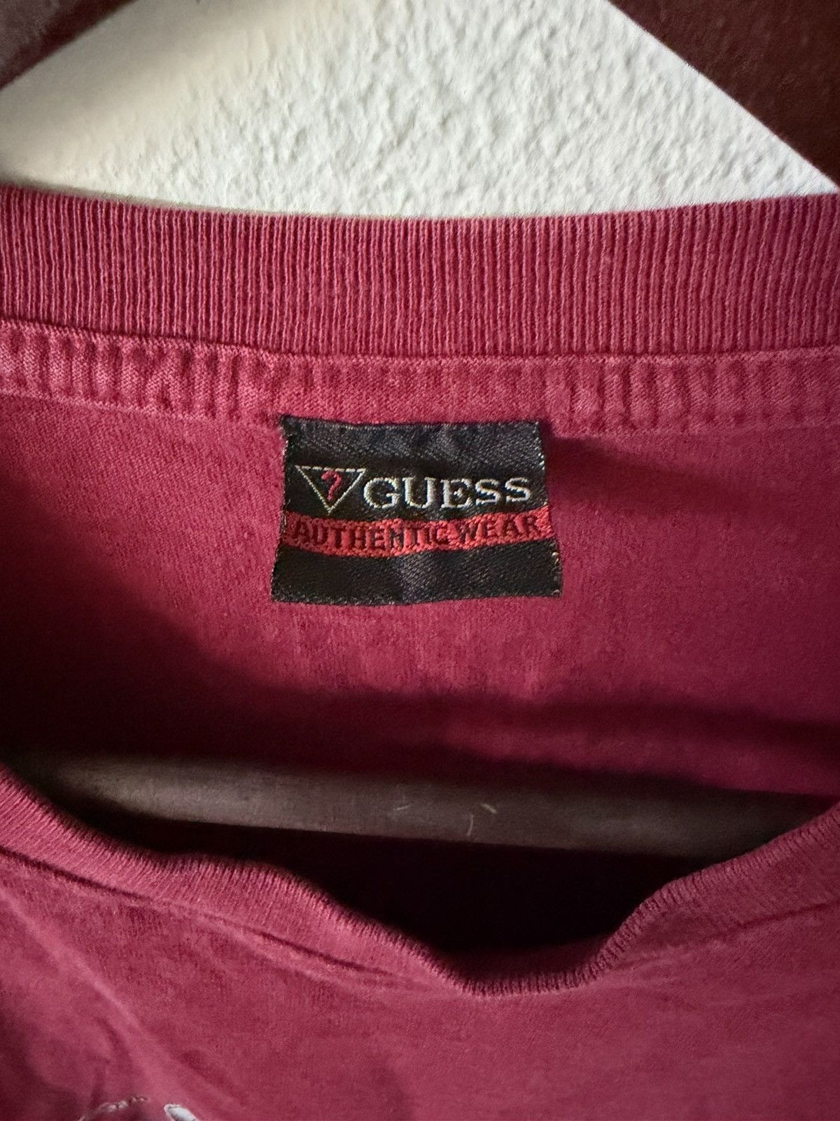 Guess Vintage Y2K Guess Tee Shirt Size US L / EU 52-54 / 3 - 3 Thumbnail