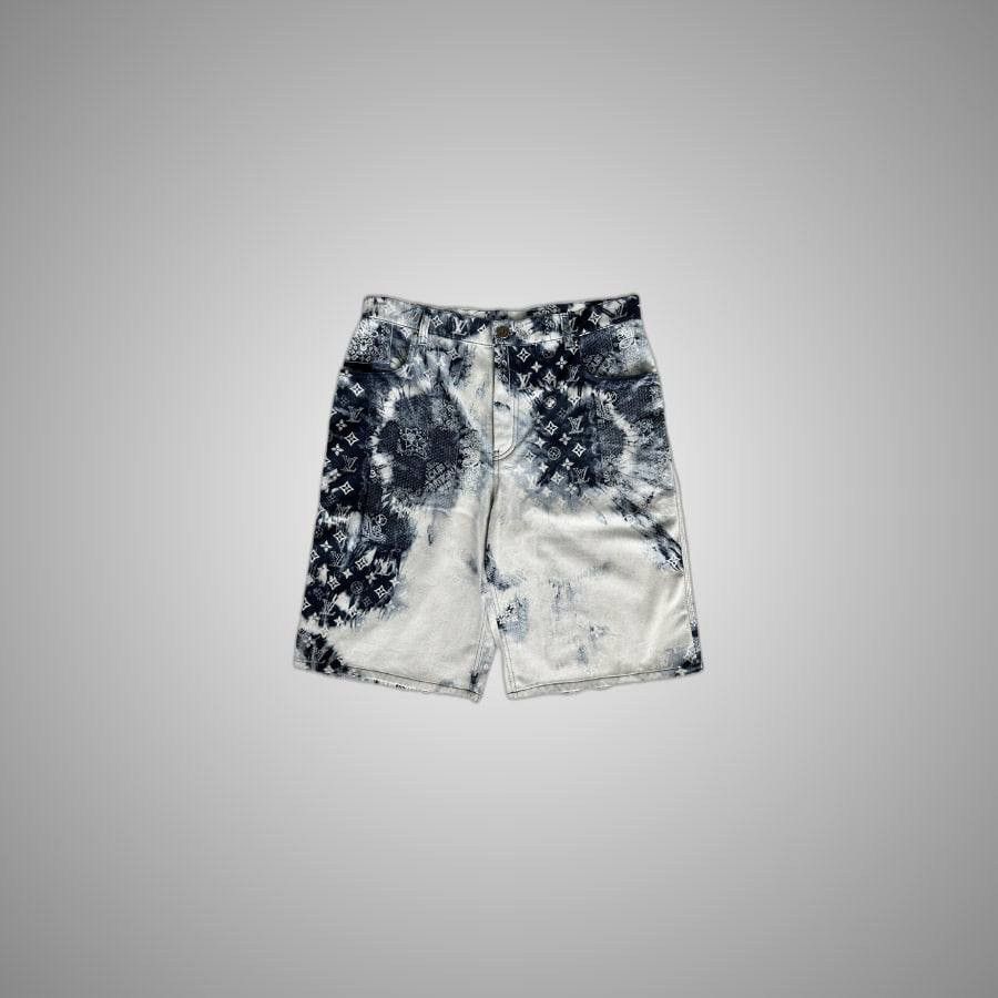Louis Vuitton LOUIS VUITTON BLUE BLEACHED BANDANA MONOGRAM DENIM SHORTS Size US 34 / EU 50 - 1 Thumbnail