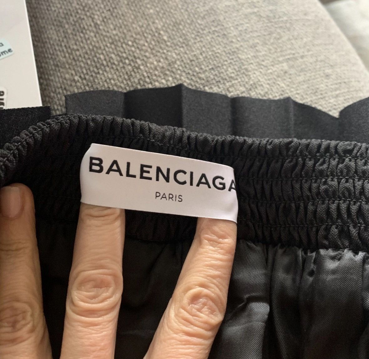 Balenciaga Balenciaga Pleated Skirt Size 27" / US 4 / IT 40 - 3 Thumbnail