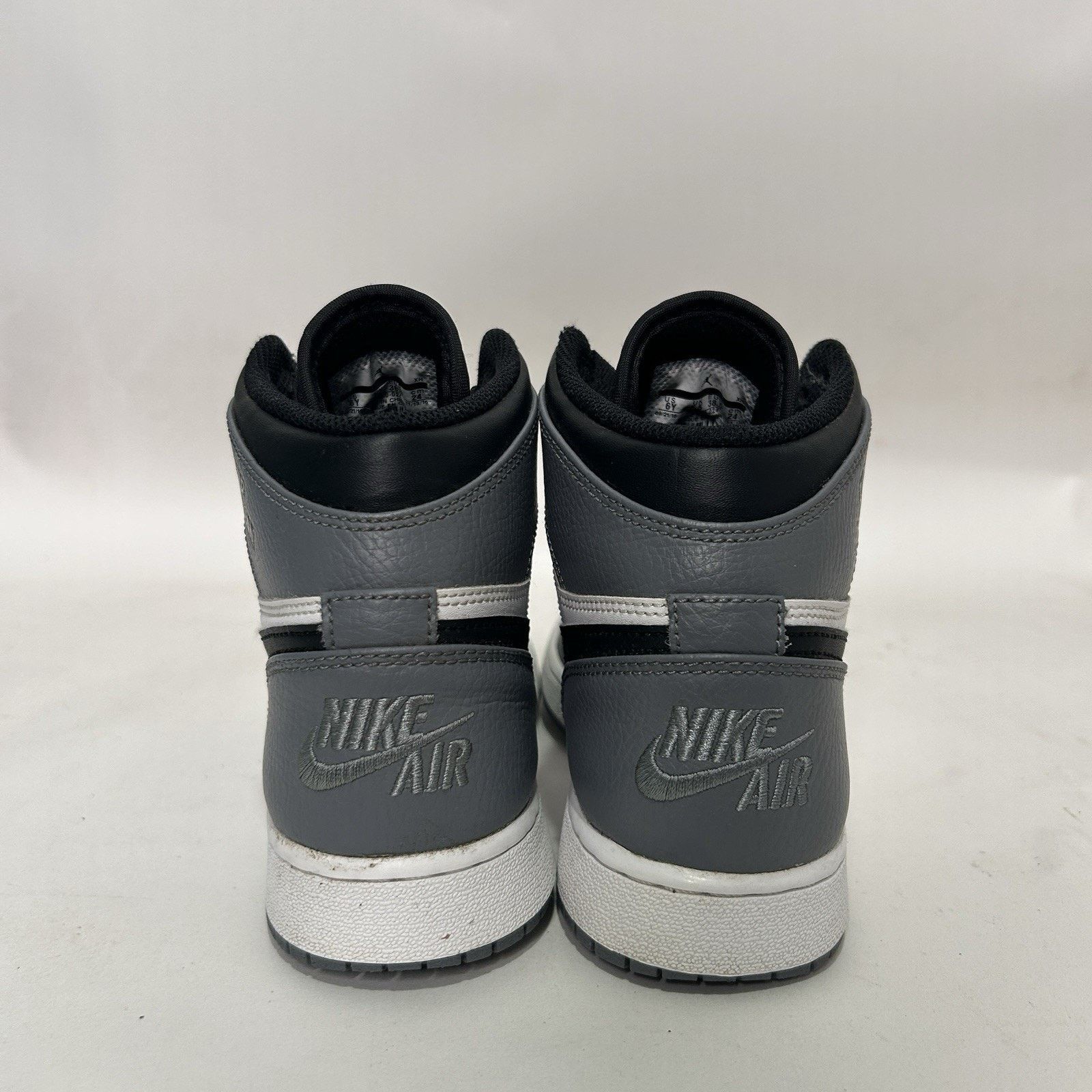 Nike Nike Air Jordan 1 Retro High BG “Cool Grey” Size US 7.5 / IT 37.5 - 5 Thumbnail