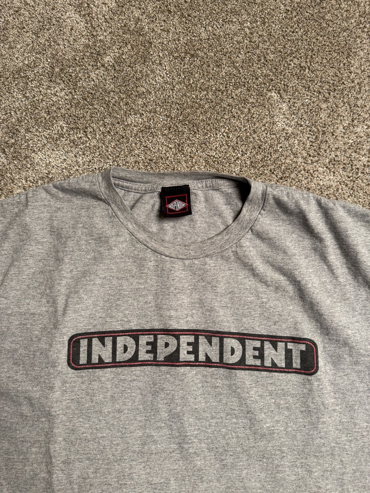 Independent Trading Co. HEATHER GREY INDEPENDENT CLASSIC LOGO GRAPHIC TEE Size US L / EU 52-54 / 3 - 2 Thumbnail