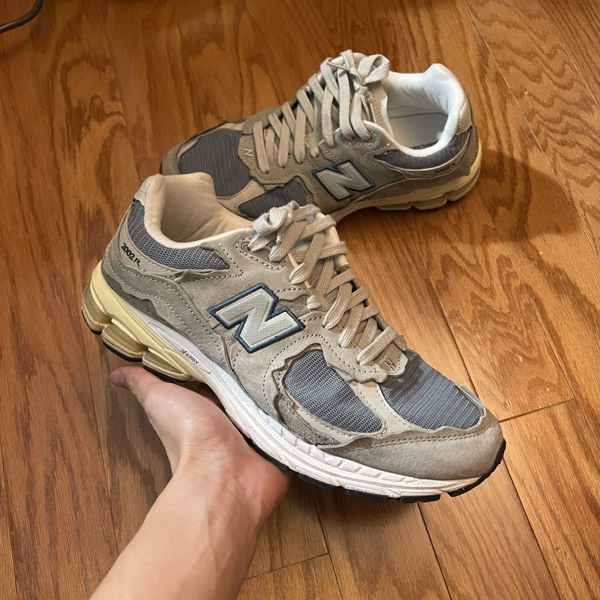 New Balance New Balance 2002R Protection Pack Mirage Grey Size US 8.5 / EU 41-42 - 1 Thumbnail
