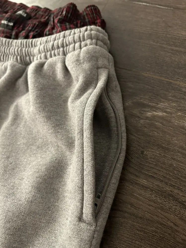 Balenciaga Balenciaga Trompe L'oeil Boxer Sweatpants Size US 30 / EU 46 - 4 Thumbnail