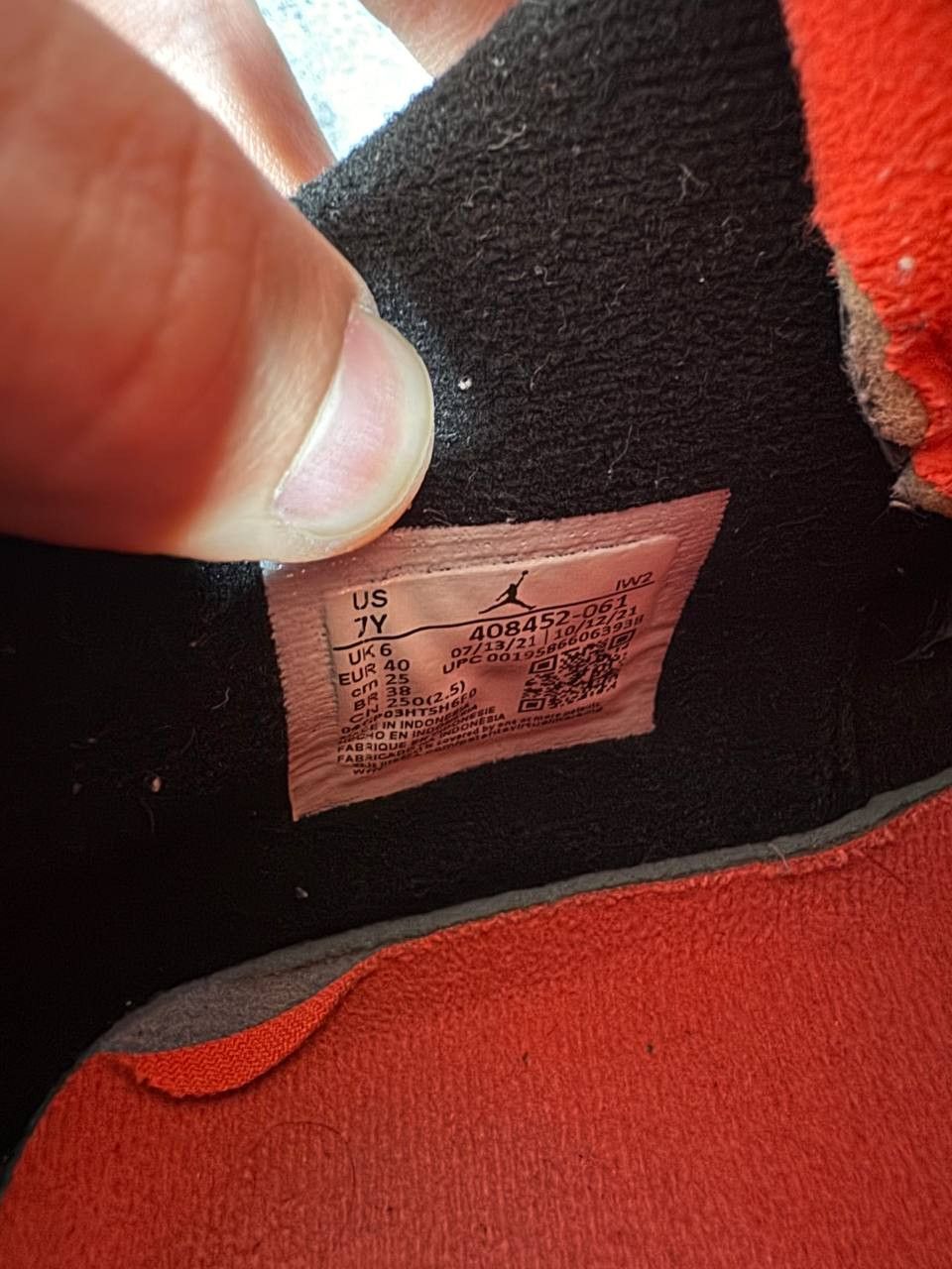 Jordan Brand Size 7Y | Jordan 4 Infrared No Box | Pre-Owned Size US 7 / EU 40 - 8 Thumbnail