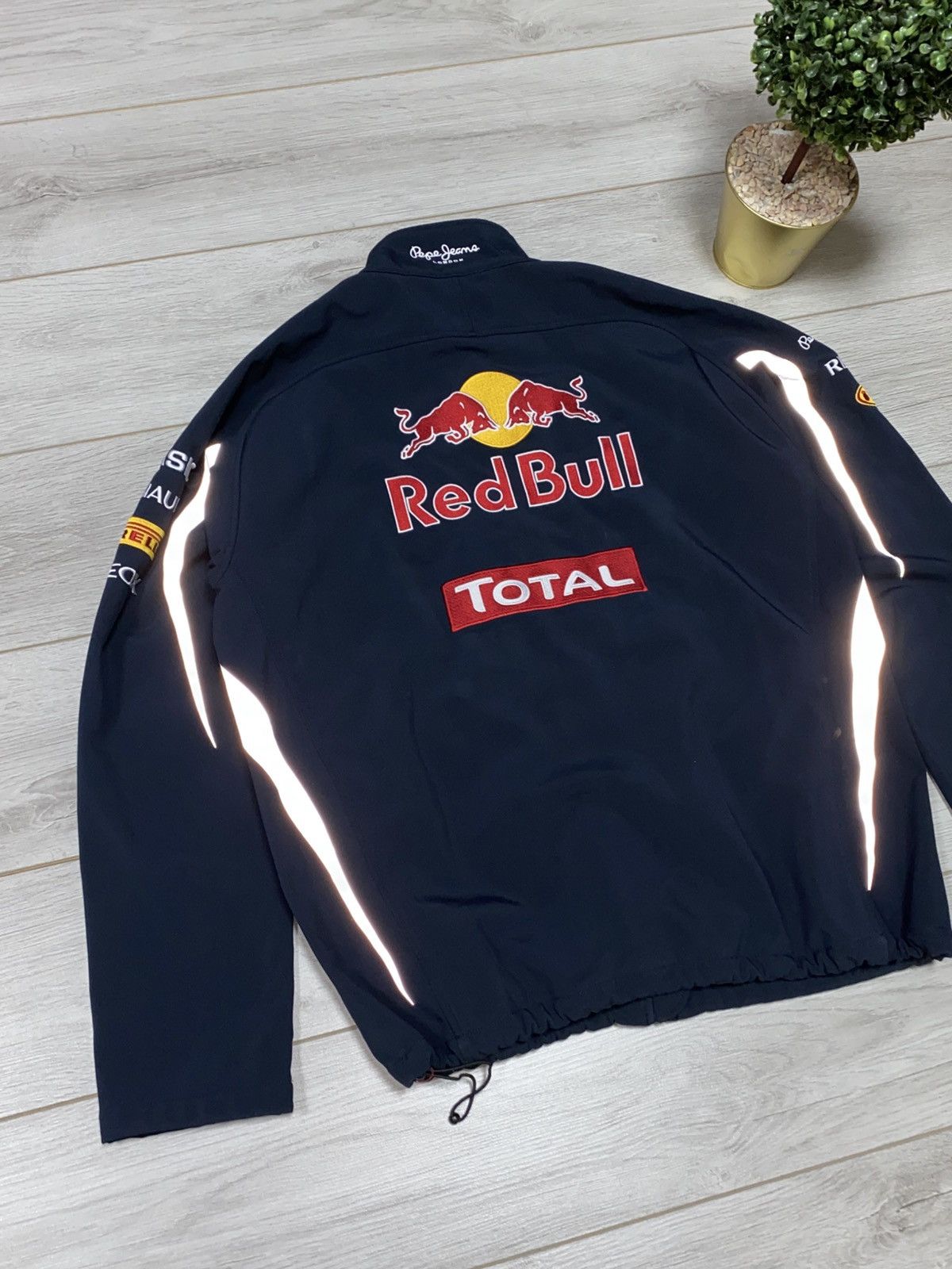 Red Bull Red Bull racing pepe jeans formula one zip jacket Size US XL / EU 56 / 4 - 13 Thumbnail