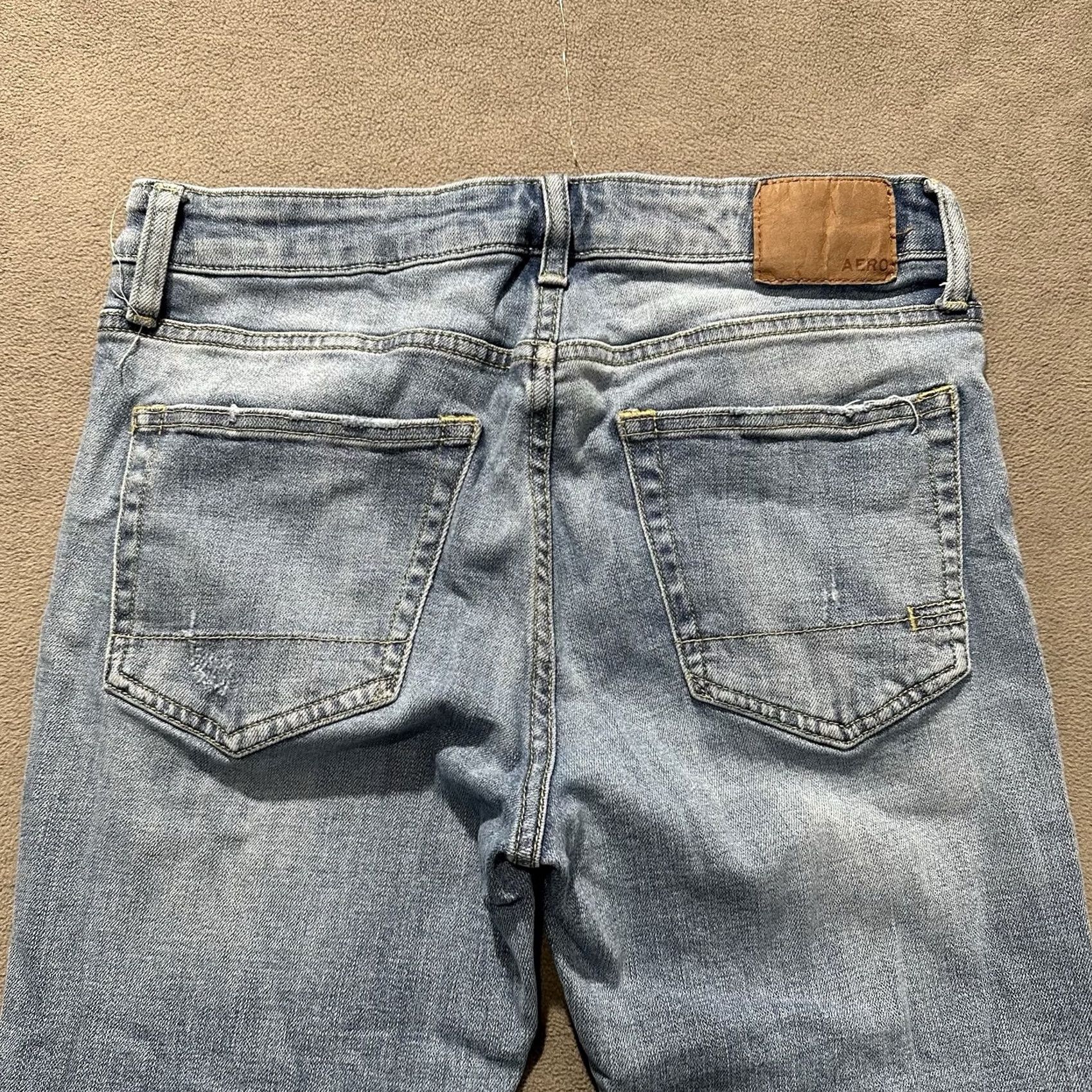 Vintage Aeropostale Jeans Mens 31x32 Super Skinny Distressed Light Wash Denim Size US 30 / EU 46 - 4 Thumbnail