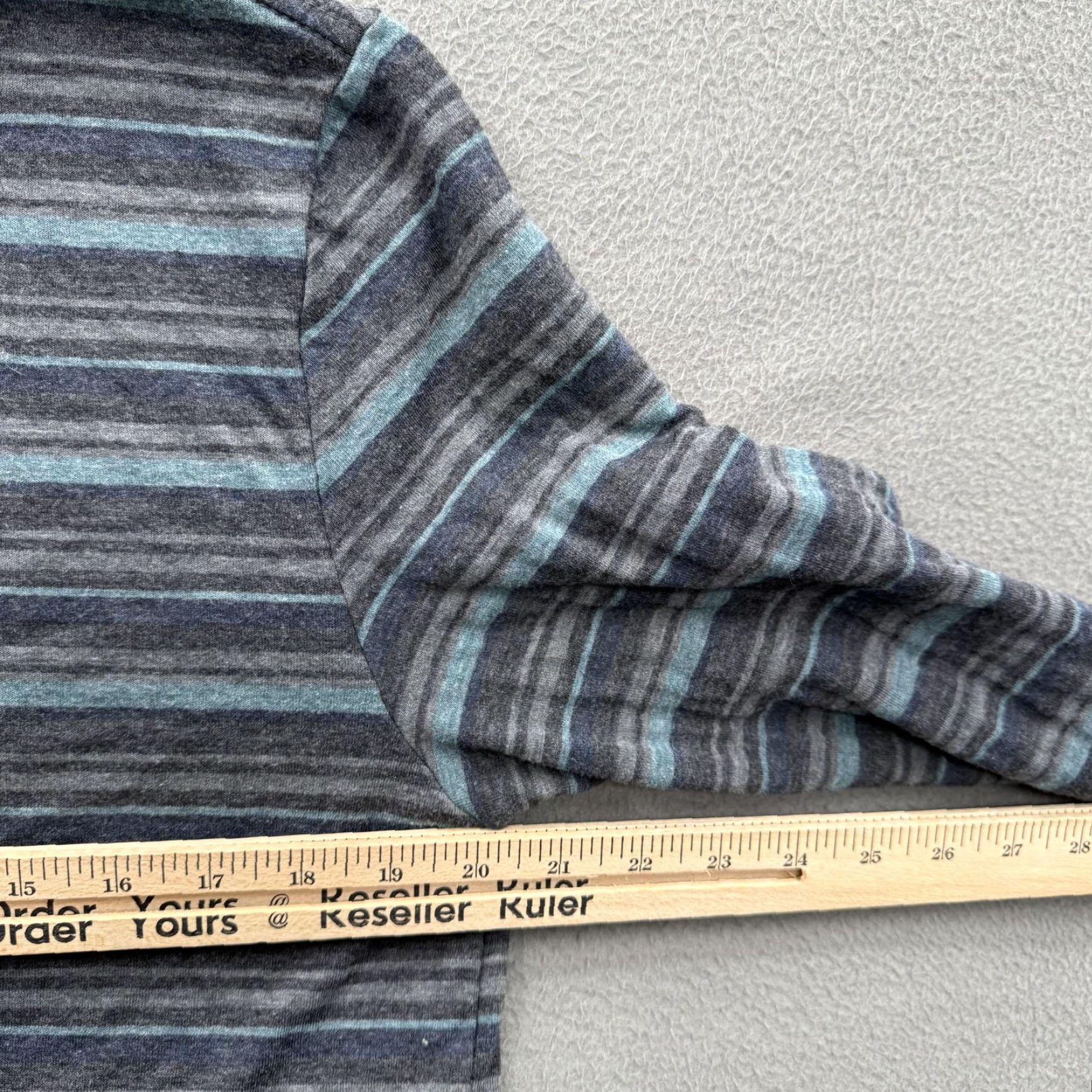 Marine Layer Marine Layer Shirt Mens M Gray Blue Striped Long Sleeve Henley Modal Soft Shirt Size US M / EU 48-50 / 2 - 4 Thumbnail