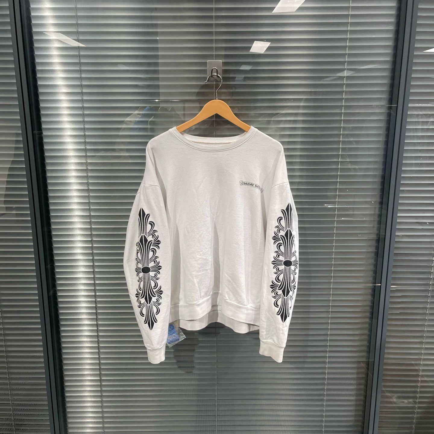 Chrome Hearts Chrome Hearts Back Sword Skt Arm Sweatshirt S 99 New Size US S / EU 44-46 / 1 - 1 Thumbnail