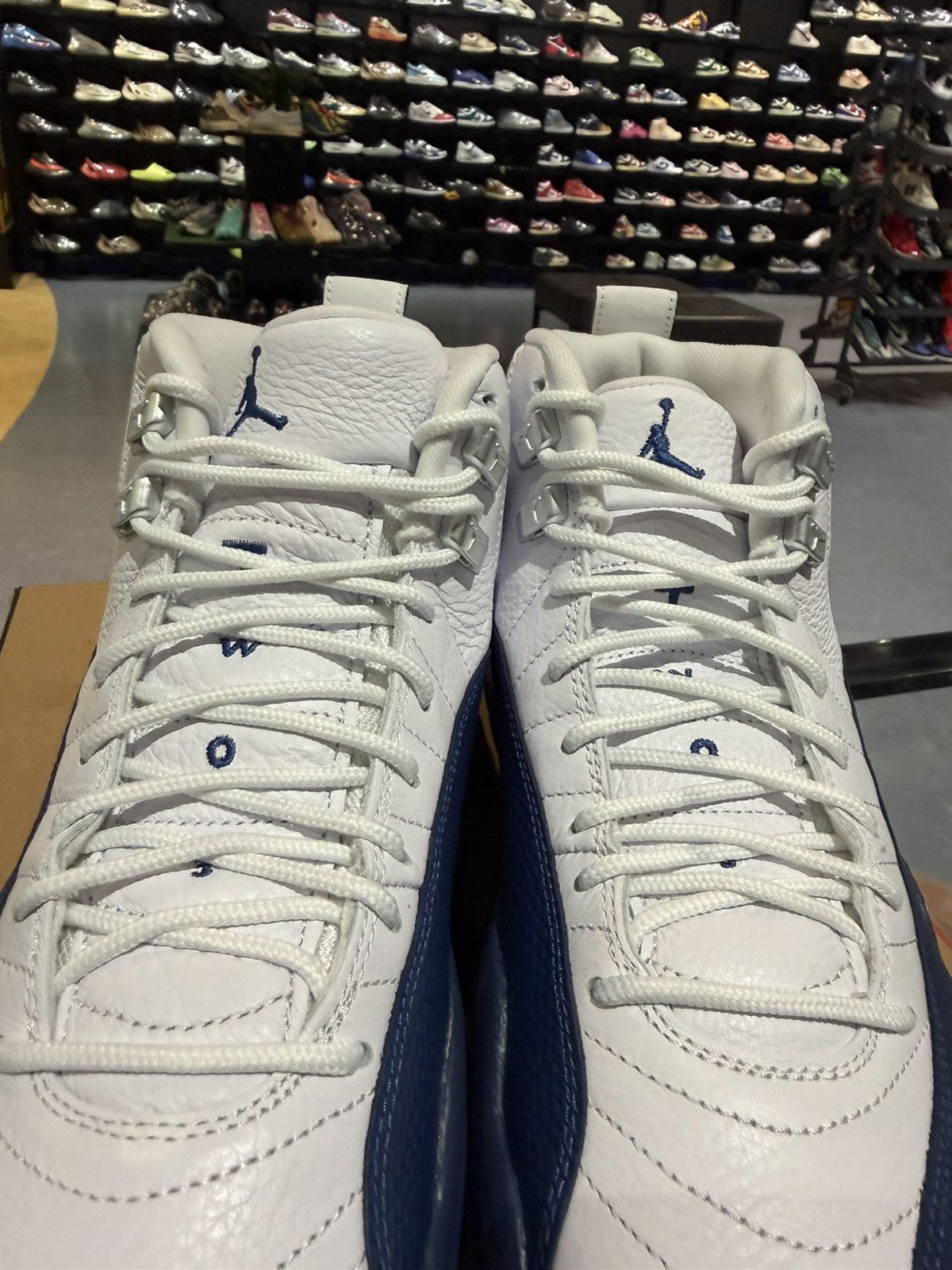 Jordan Brand Size 9.5 - Jordan 12 Retro French Blue (2025) Size US 9.5 / EU 42-43 - 6 Thumbnail