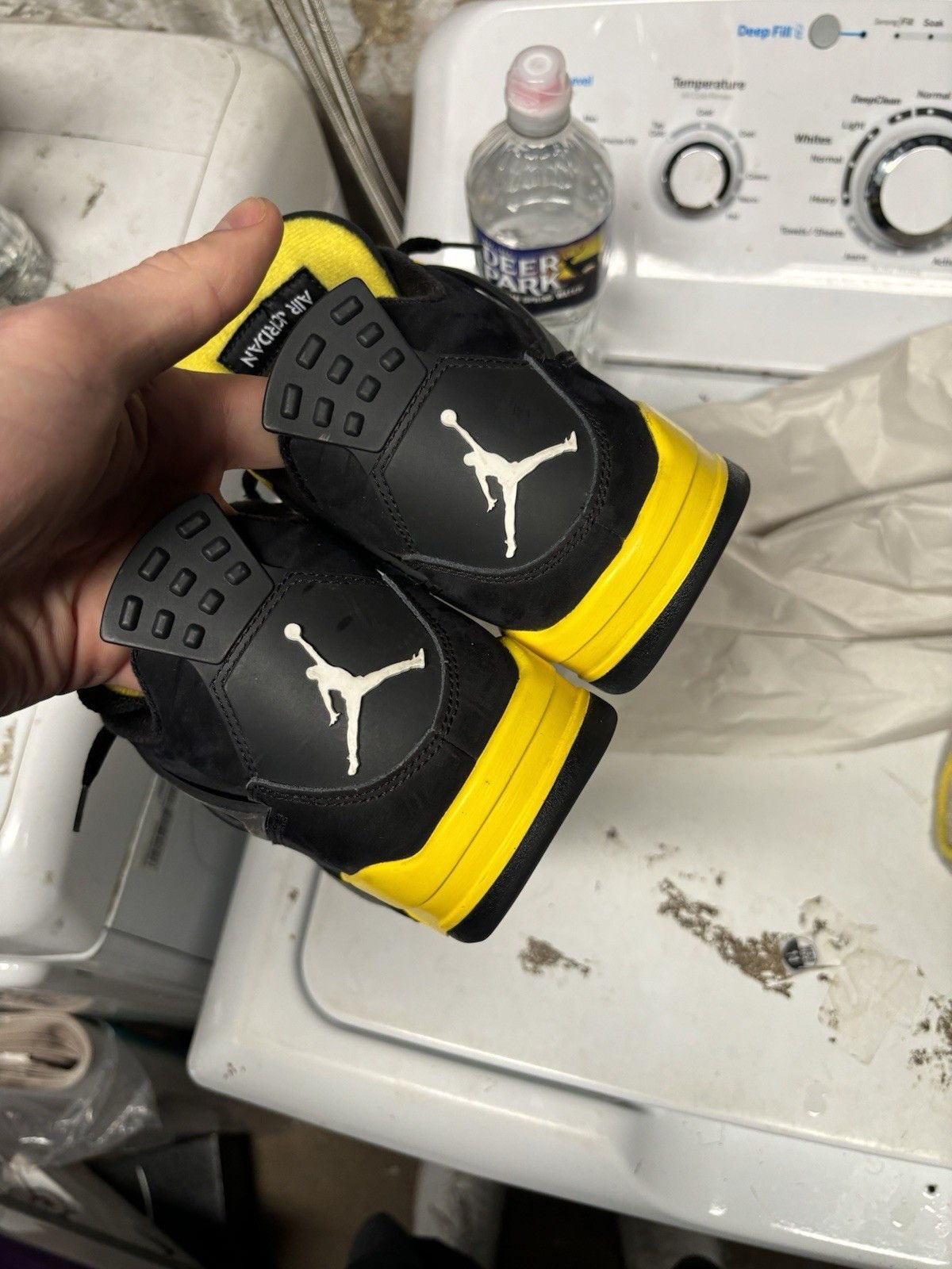 Jordan Brand Air Jordan 4 Retro Thunder Size US 8 / EU 41 - 4 Thumbnail
