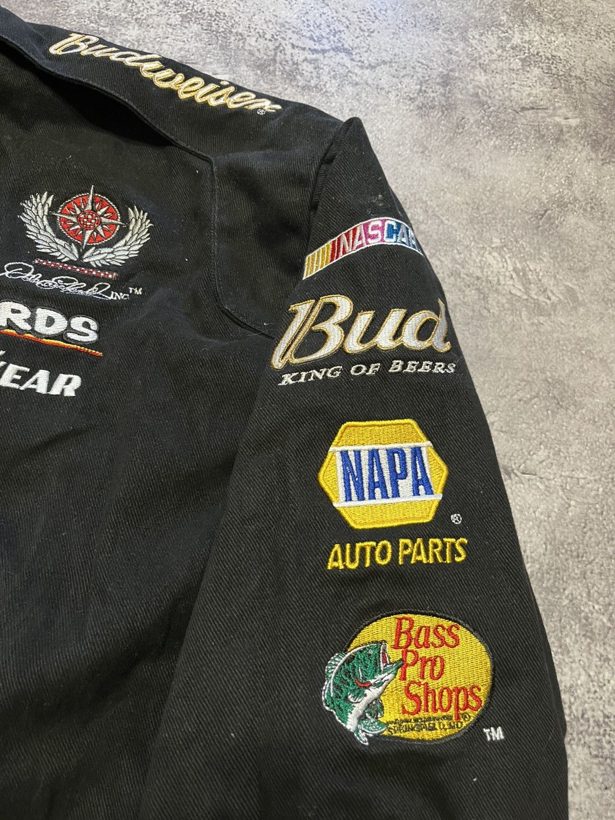 Chase Authentics Nascar Chase Authentics Bud beer racing jacket Size US XXL / EU 58 / 5 - 6 Thumbnail