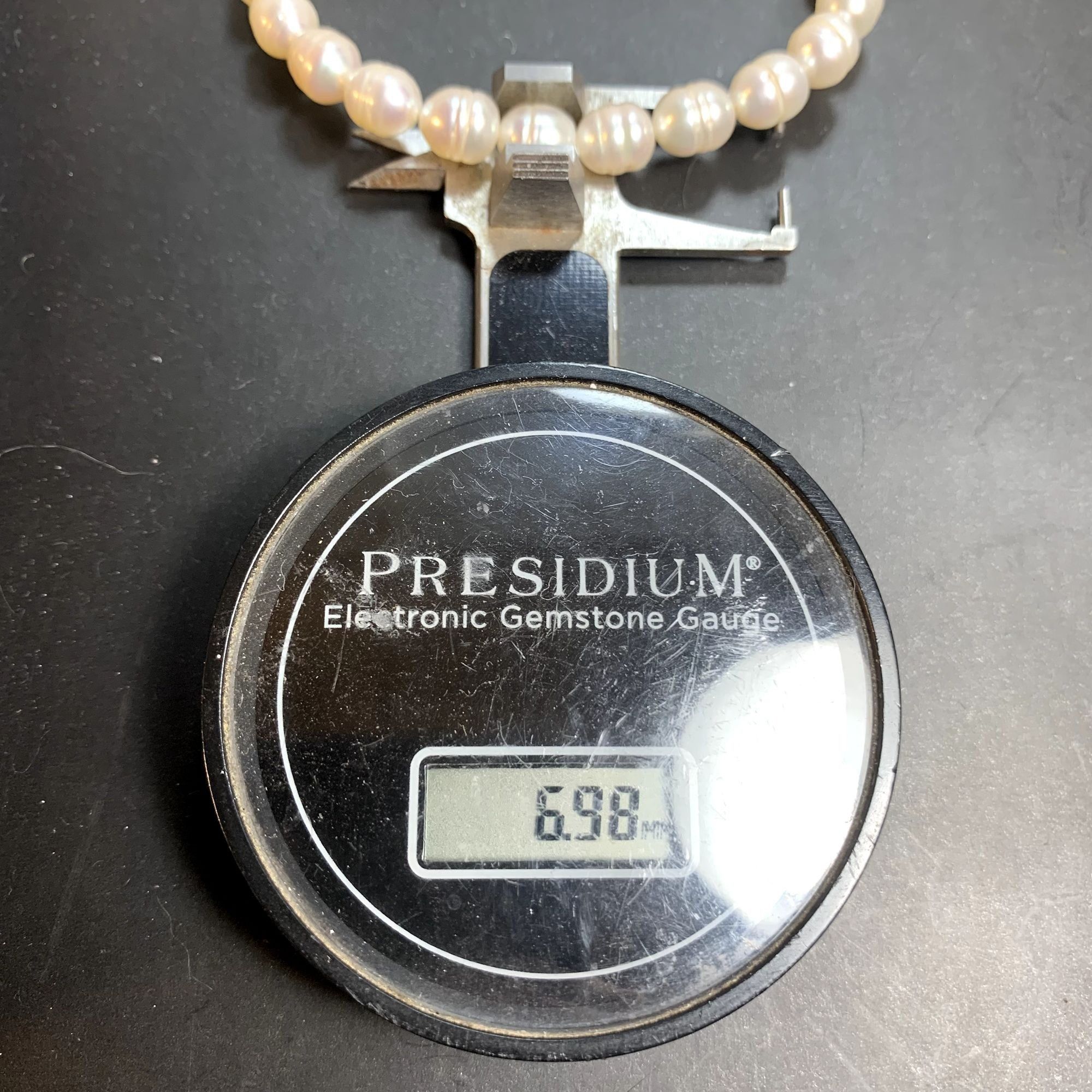 Other Cultured Freshwater Pearl Bracelet Elastic No Clasp 7mm Oval Size ONE SIZE - 8 Thumbnail