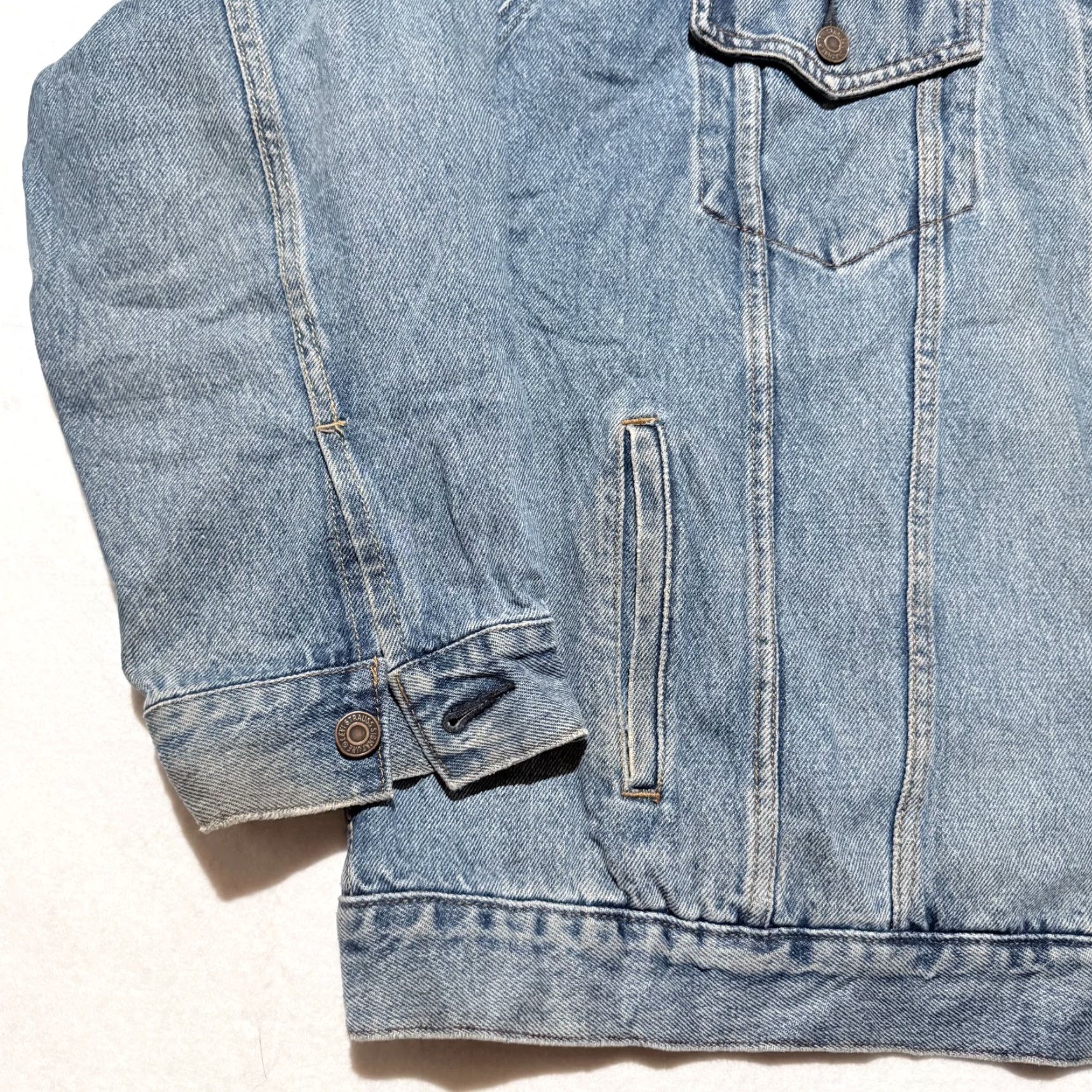 Levi's VINTAGE Levi Strauss Signature Trucker Jacket Men's Blue Denim Western Classic - 3XL Size US XXL / EU 58 / 5 - 5 Thumbnail