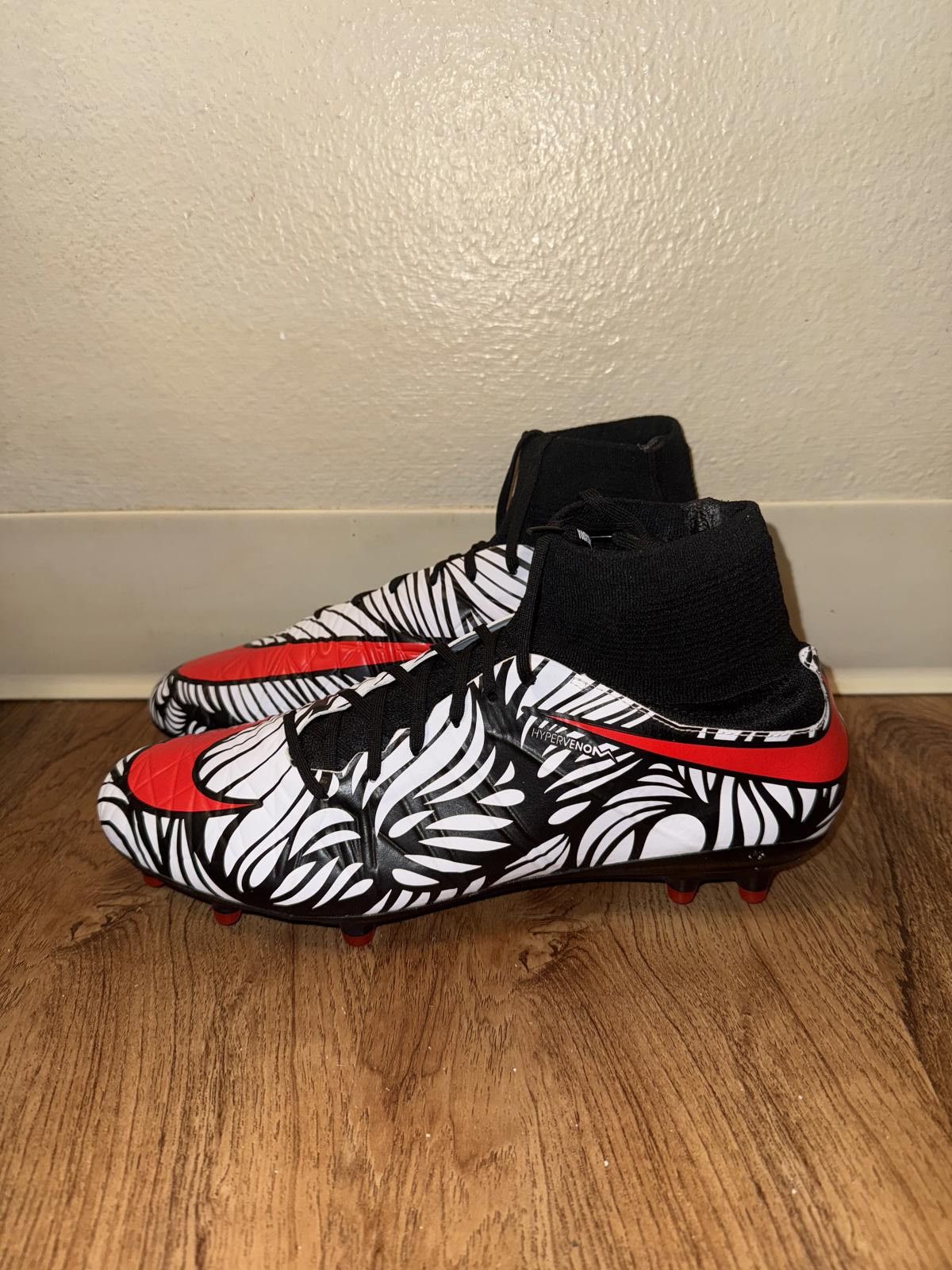 Nike Nike Hypervenom Phantom II FG Neymar JR. Set Size US 10.5 / EU 43-44 - 3 Thumbnail