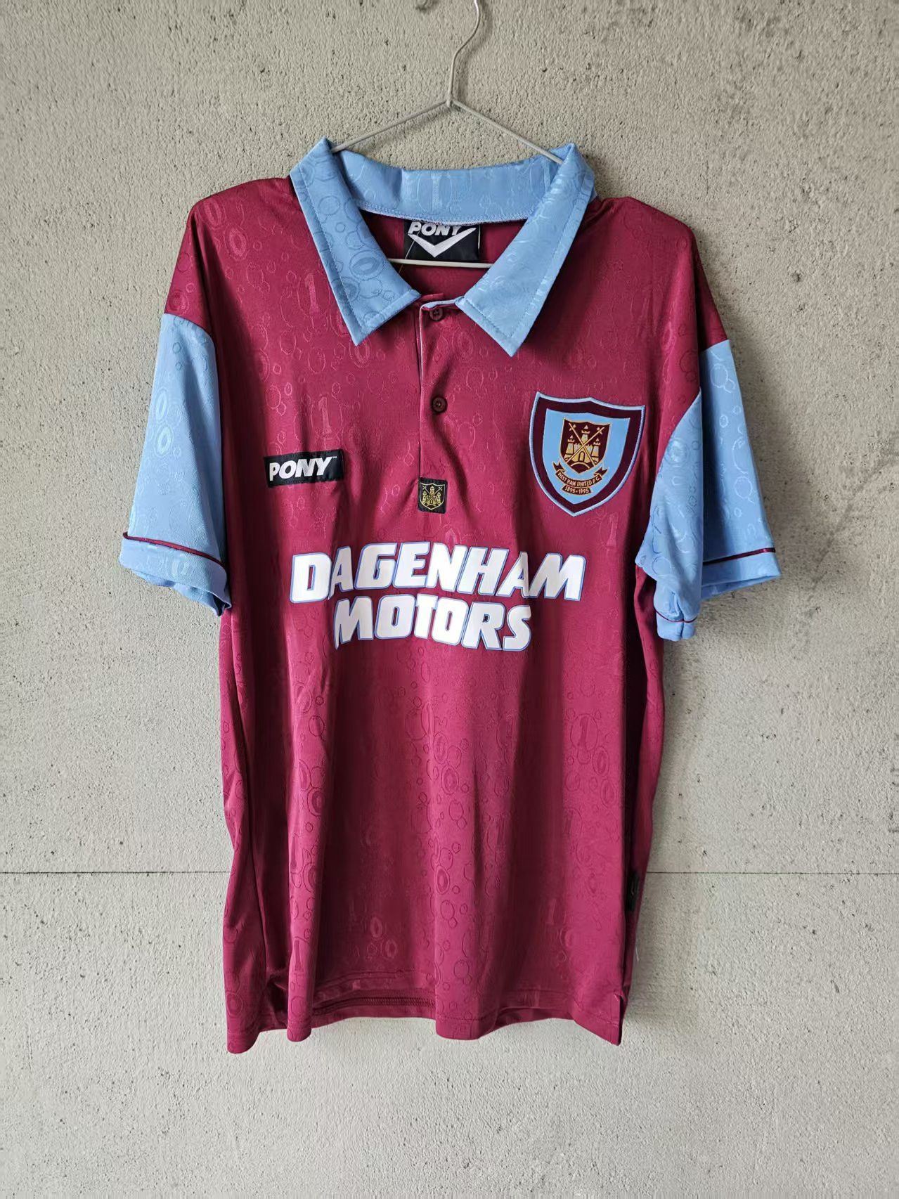 Other Vintage West Ham United Jersey Red Size US S / EU 44-46 / 1 - 1 Thumbnail