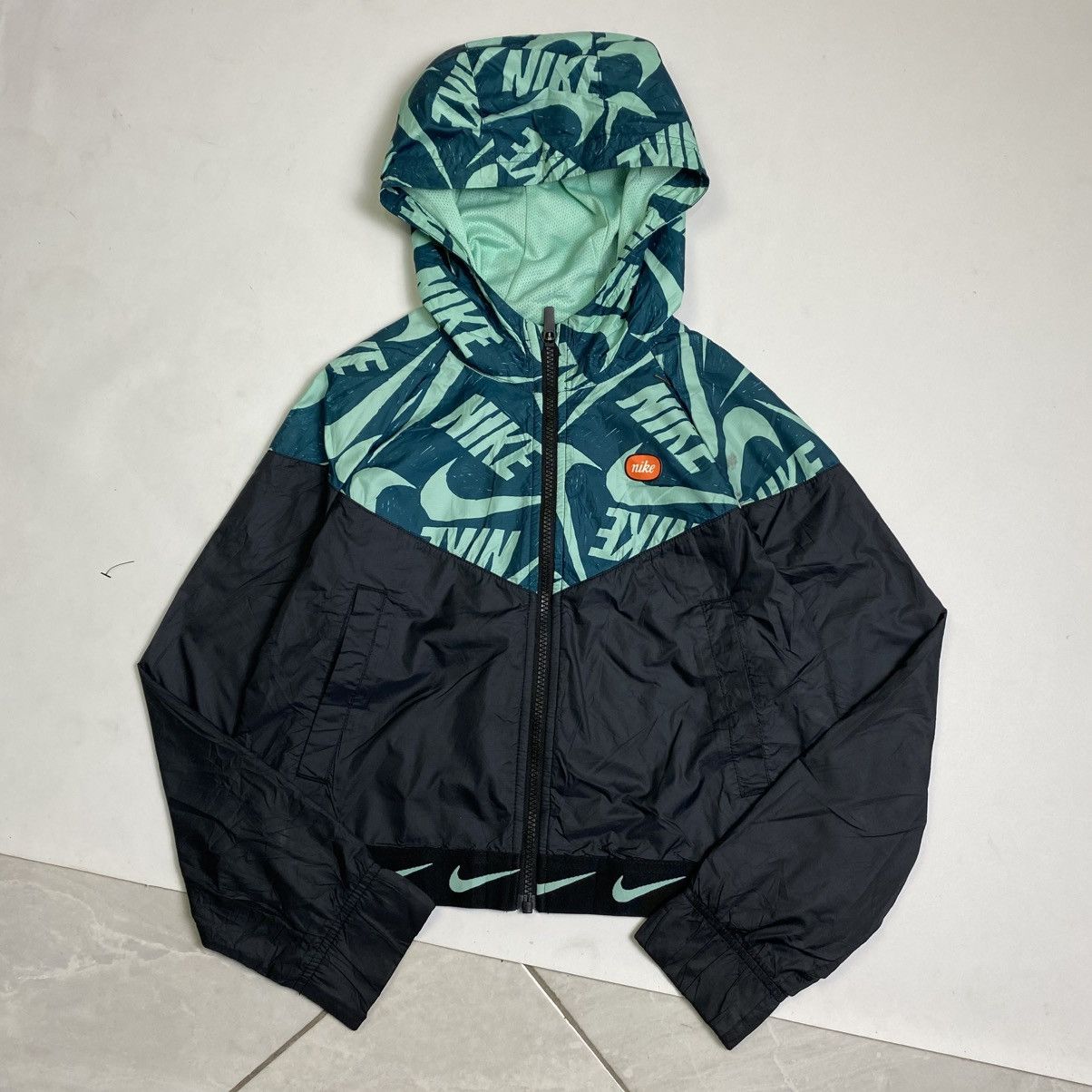 Gear for Sports × Nike Vintage Nike crop boxy fit light jacket twin taped Size L / US 10 / IT 46 - 2 Thumbnail