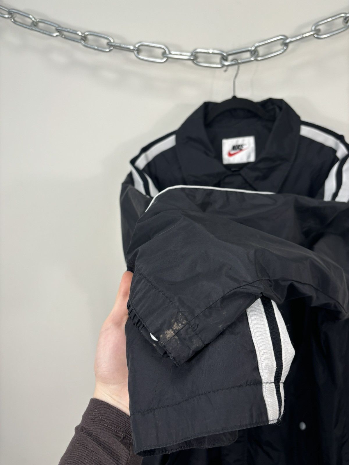 Nike Vintage 90s Nike Y2K Swoosh Retro Hype Full Zip Nylon Jacket Size US L / EU 52-54 / 3 - 10 Thumbnail