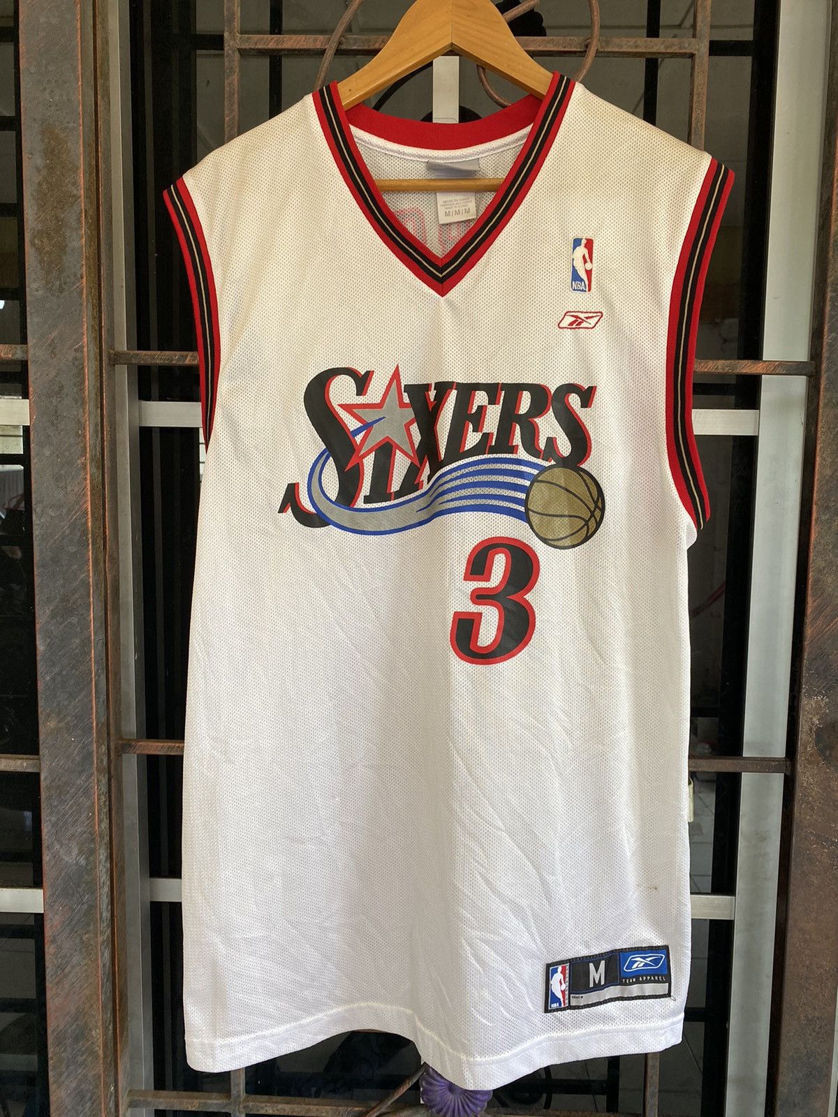 Reebok Vintage Allen Iverson 76ers Reebok Hardwood Classics Jersey Size US M / EU 48-50 / 2 - 1 Thumbnail