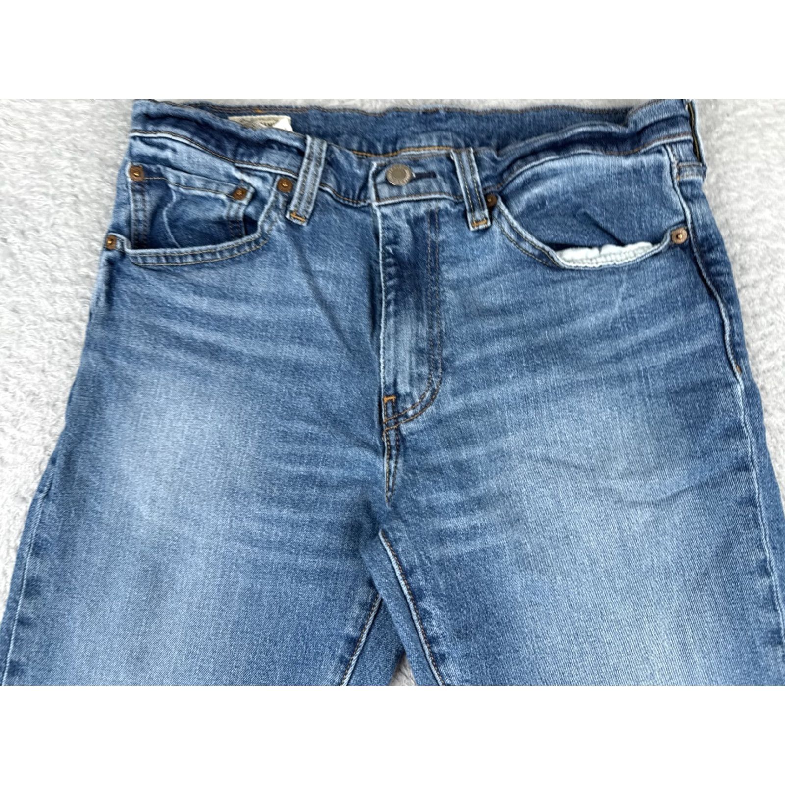 Levi's VINTAGE Levis Jeans Mens 32 Blue Denim Levi's 511 Slim Straight 5-Pocket Cotton Blend 30x33 Regular Inseam 33" Medium Wash Size US 32 / EU 48 - 4 Thumbnail