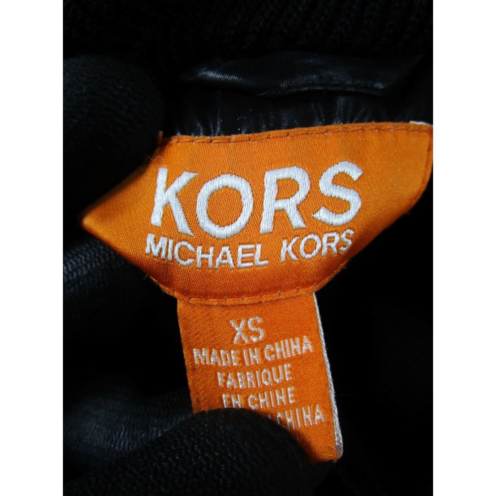 Michael Kors VINTAGE Michael Kors Jacket Womens XS Black Insulated Puffer Coat Size XS / US 0-2 / IT 36-38 - 3 Thumbnail