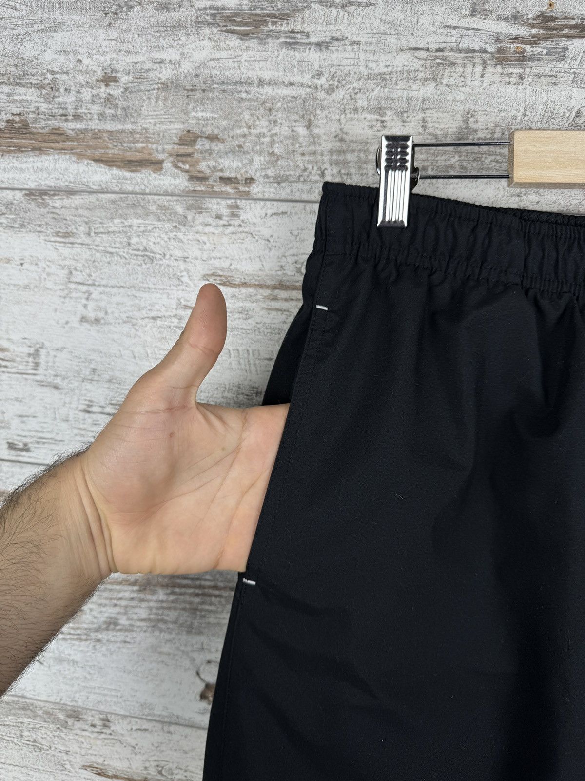 Nike × Vintage Mens Vintage Nike swoosh black sweatpants nylon pants y2k Size US 32 / EU 48 - 5 Thumbnail