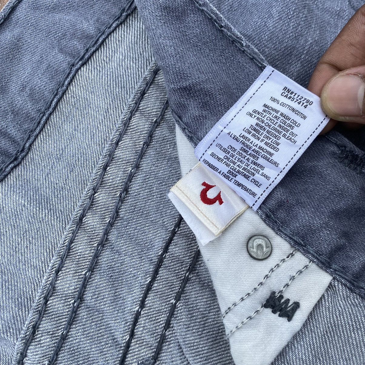 True Religion Thrashed Vintage Y2K True Religion ERD GRUNGE BOOTCUT JEANS Size US 44 / EU 60 - 6 Thumbnail