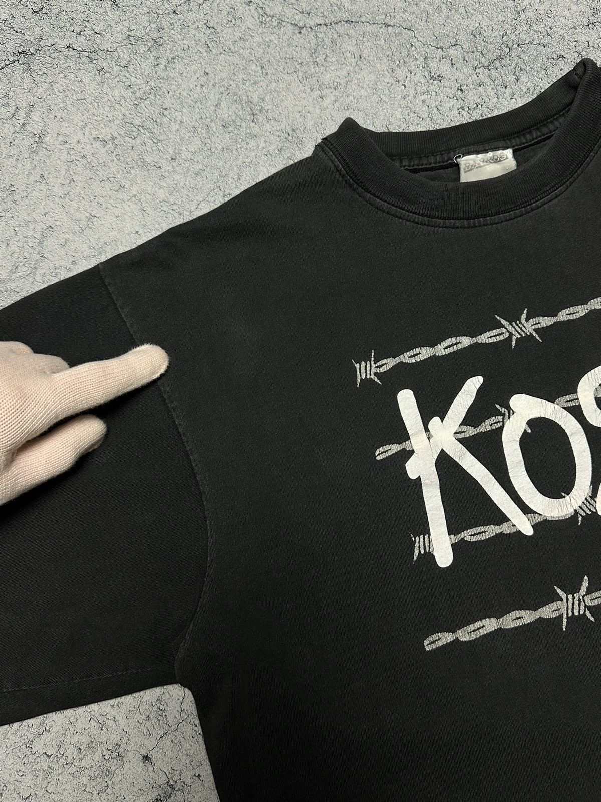 Band Tees Vintage 90s Korn Sun Faded Nu Metal Band Tee Size US L / EU 52-54 / 3 - 11 Thumbnail