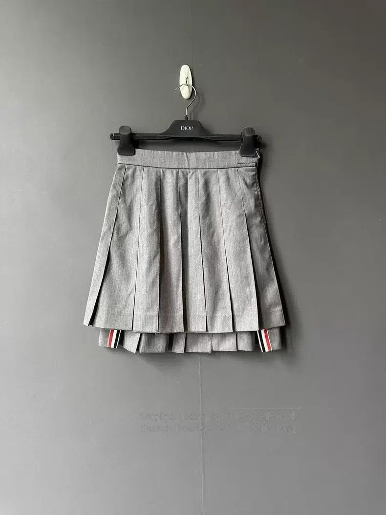 Thom Browne Thom Browne Medium Gray Pleated Skirt Size 26" / US 2 / IT 38 - 1 Thumbnail