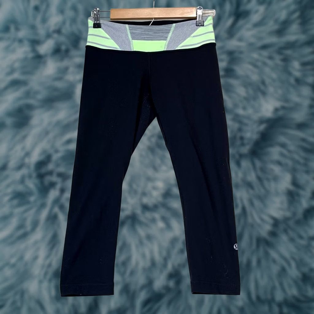 Lululemon Lululemon Align Leggings Womens 4 Black Cropped High-Rise Skinny 22in Inseam Yoga Gym Activewear Size 27" / US 4 / IT 40 - 1 Thumbnail