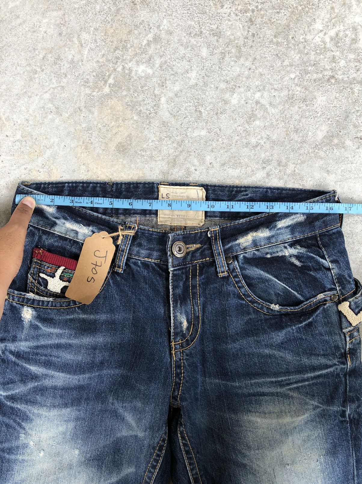 Japanese Brand Rare Yoshitomo Nara Lolita Dog Distressed Jeans Size US 32 / EU 48 - 22 Thumbnail