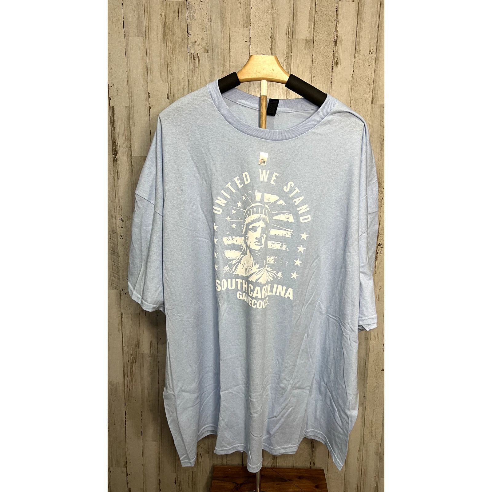 Gildan United We Stand South Carolina Gamecocks Men's T-Shirt 5XL Size US XXL / EU 58 / 5 - 1 Thumbnail
