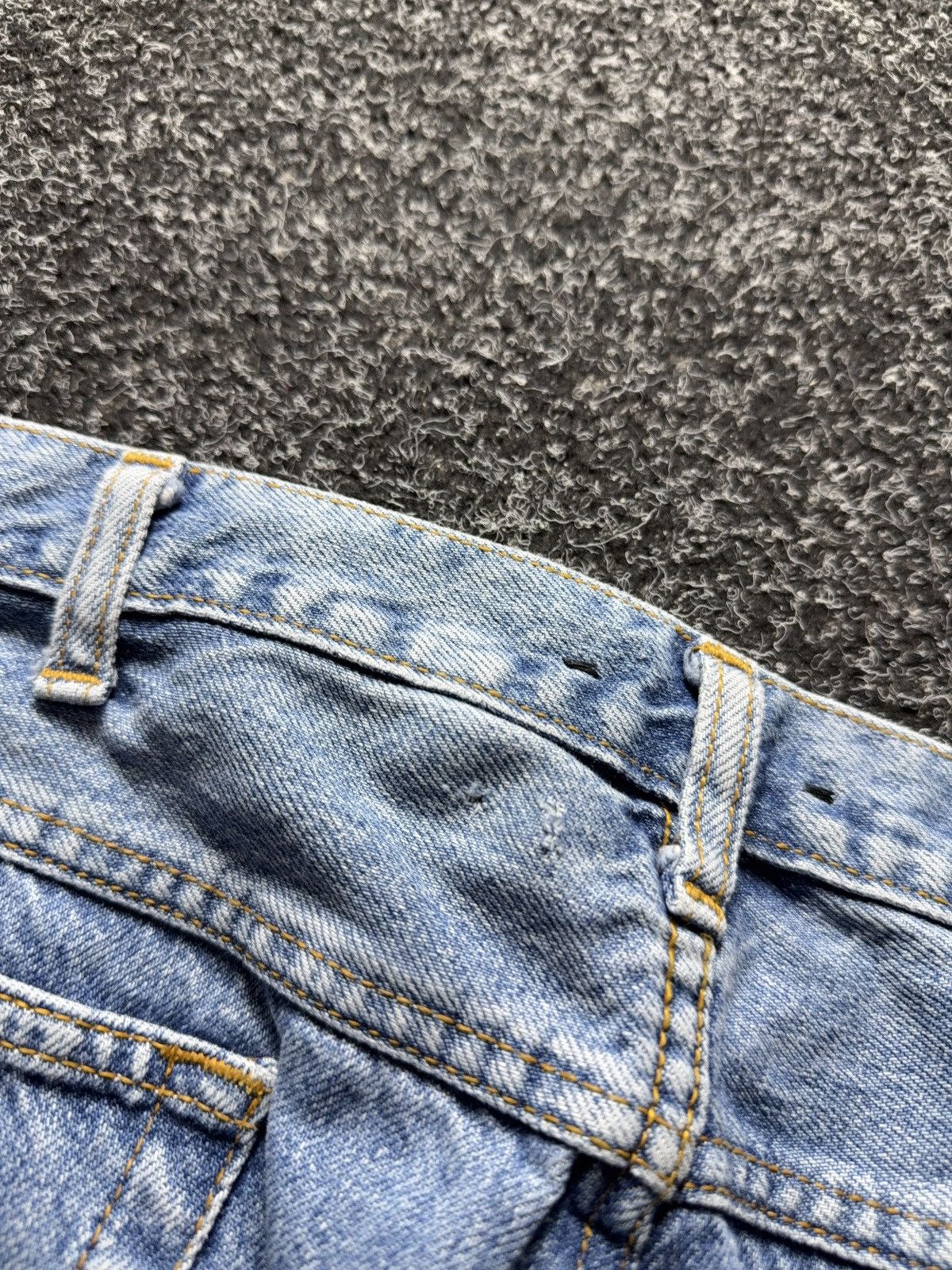 Wrangler 90s Wrangler USA Vintage Light Wash Straight Leg Jeans Size US 37 - 22 Thumbnail