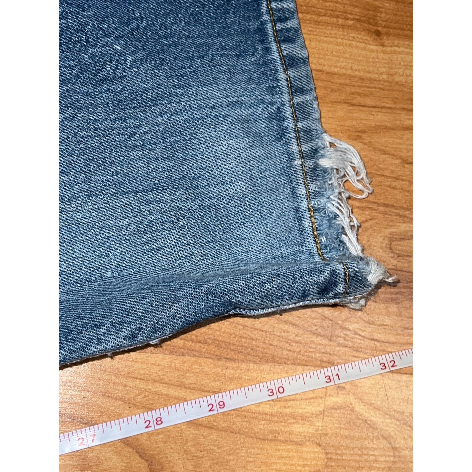 Levi's Y2K Levi Levi's 501 Blue Denim Jeans Bottoms Rip Torn 34x34 Size US 34 / EU 50 - 12 Thumbnail