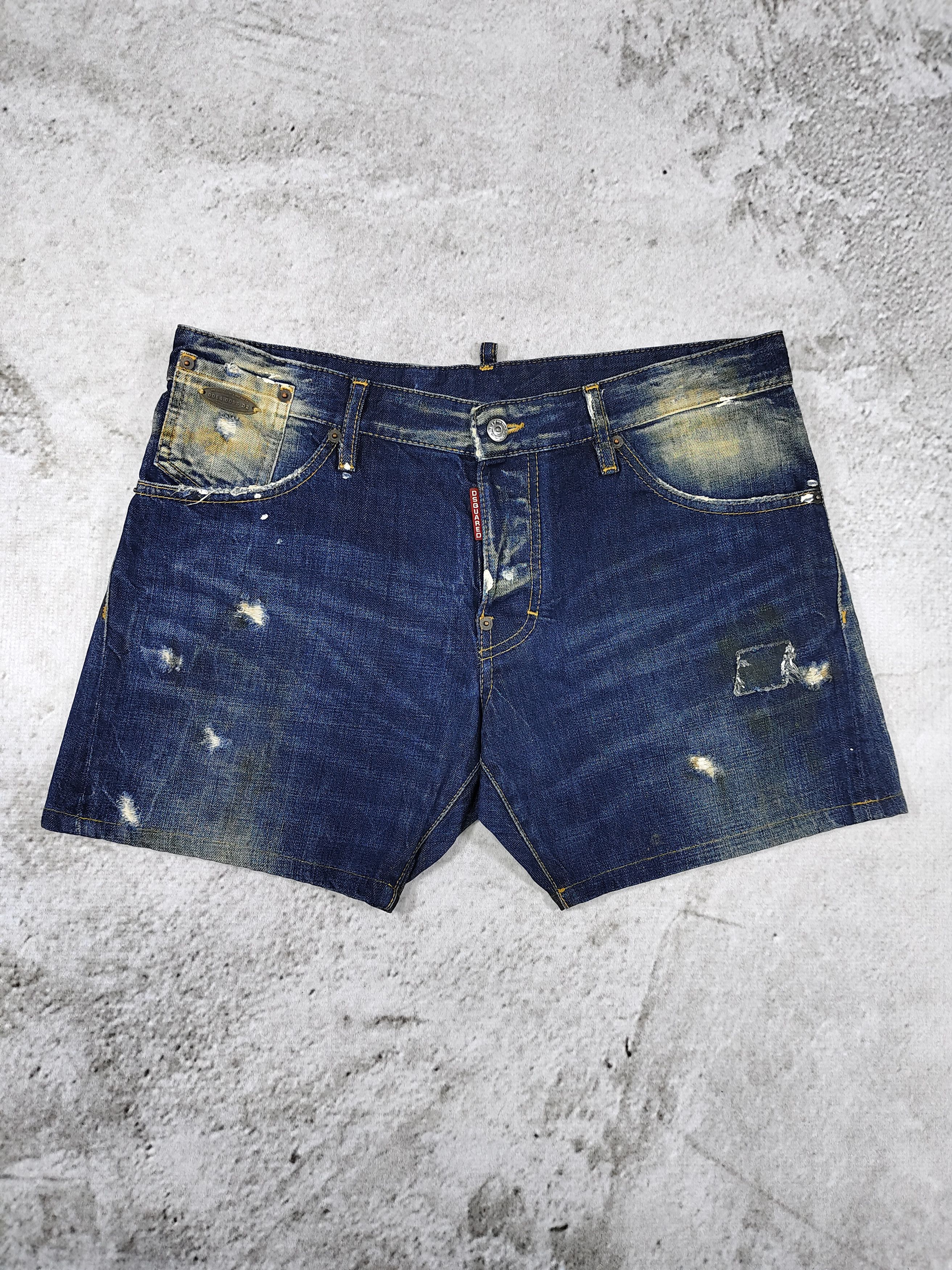 Dsquared2 Dsquared2- Grunge Punk Rock Mud Wash Distressed Denim Shorts Size 34" / US 12 / IT 48 - 1 Thumbnail