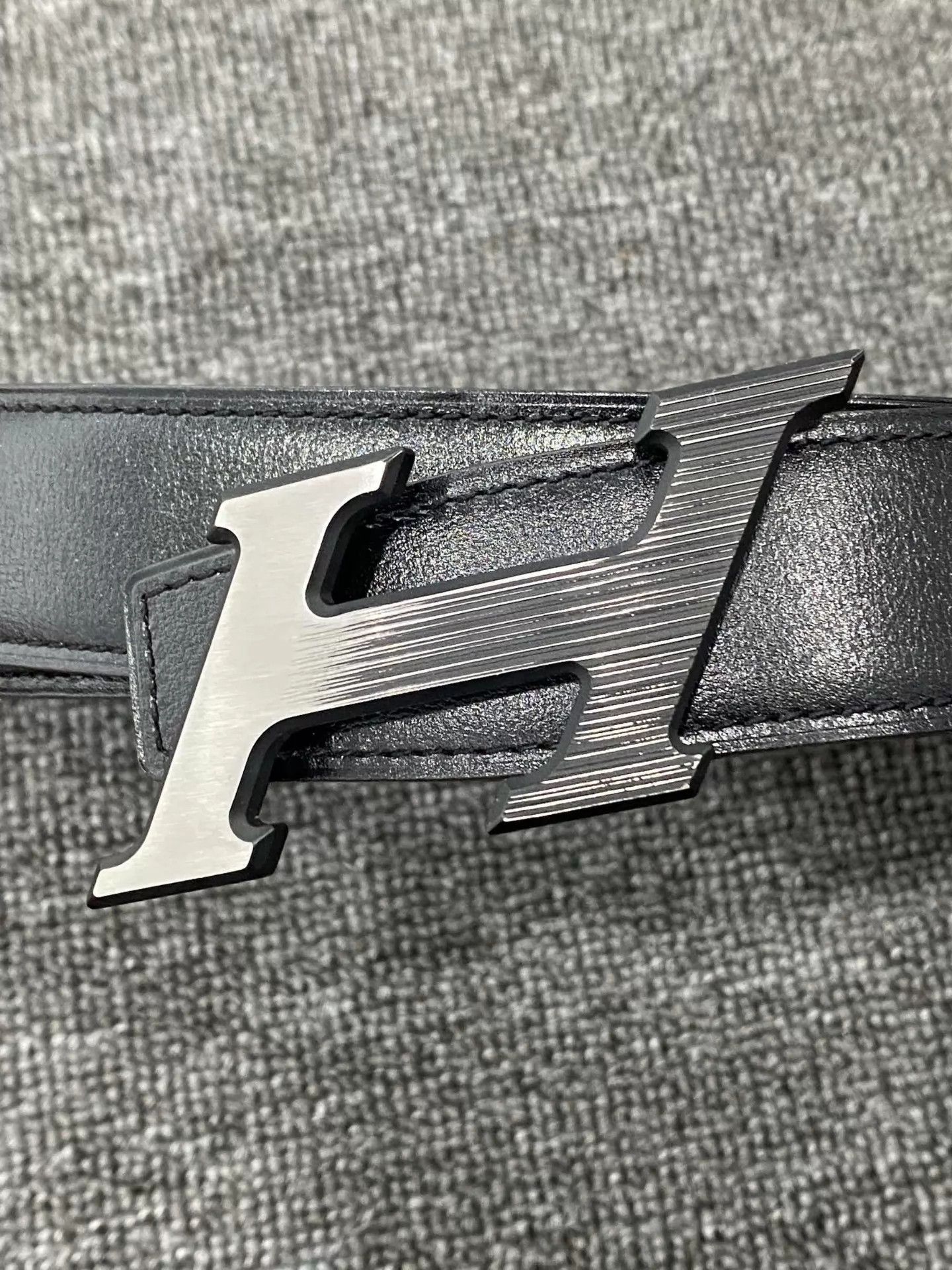 Hermes HERMES Slant H Belt, Black, New with dust bag & box Size ONE SIZE - 2 Thumbnail