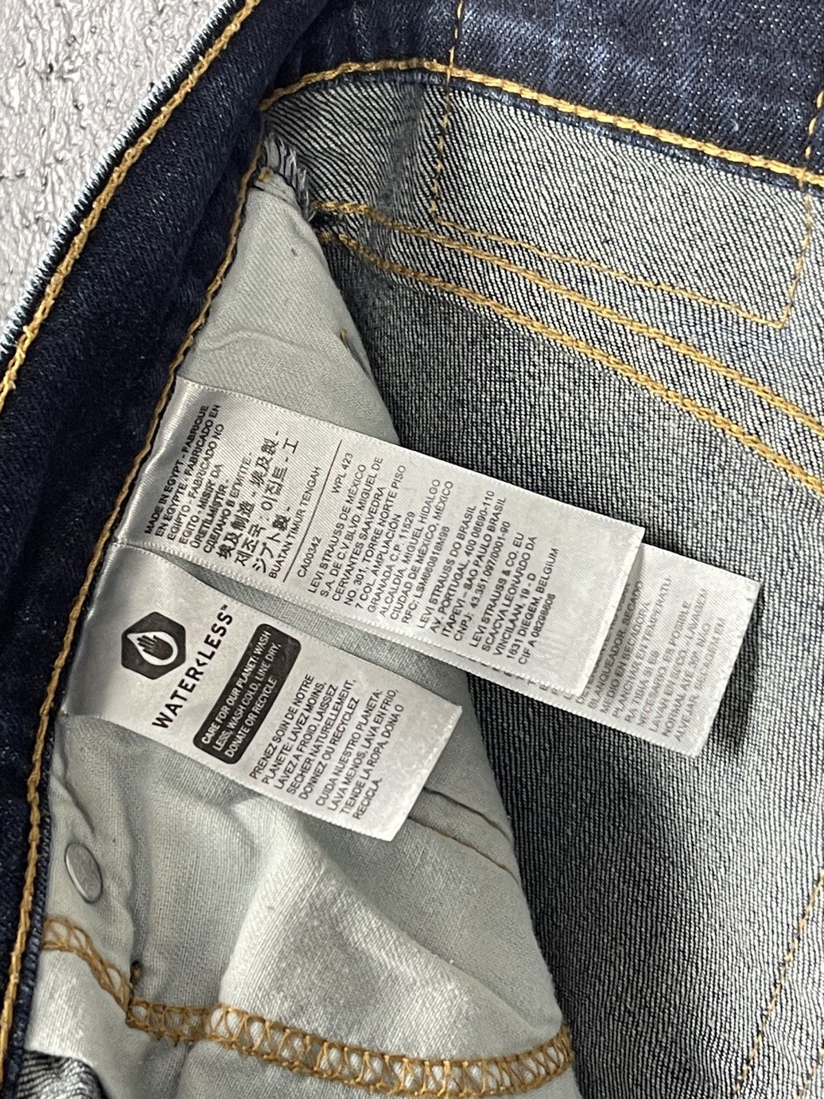 Levi's Levi’s 511 Faded Blue Cotton Denim Jeans Men’s Size W32 L30 Size US 32 / EU 48 - 15 Thumbnail