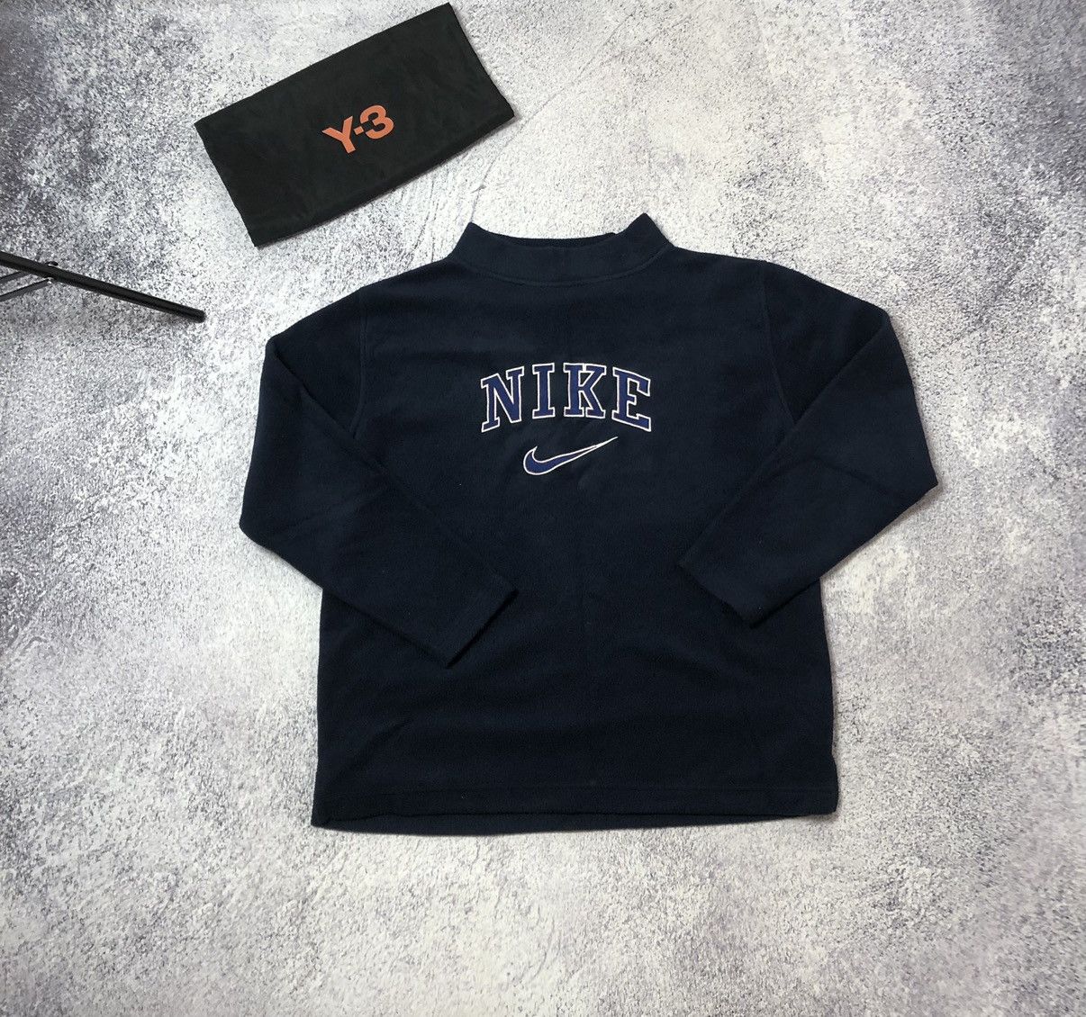 Vintage Vintage men’s sweater Nike bag logo size s y2k Size US S / EU 44-46 / 1 - 1 Thumbnail