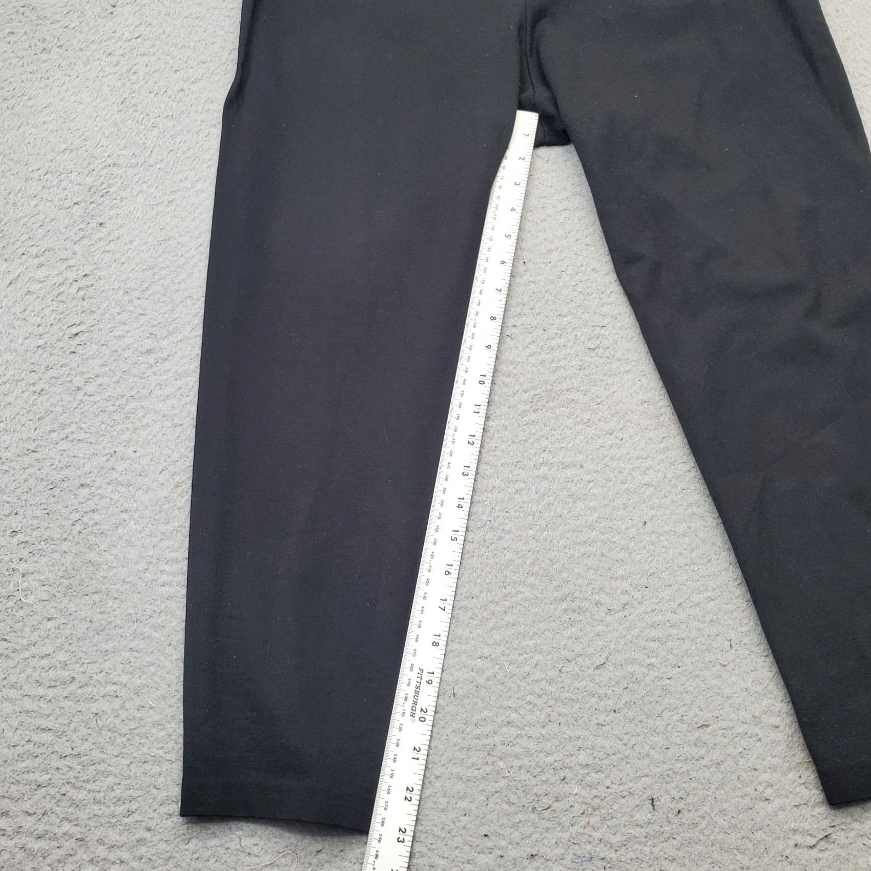 Vince Camuto Vince Camuto Leggings Womens 2X Black Classic Stretch Lightweight Elastic Waist Capri 2X Womens Black Leggings Vince Camuto Size 40" / US 18 - 5 Thumbnail