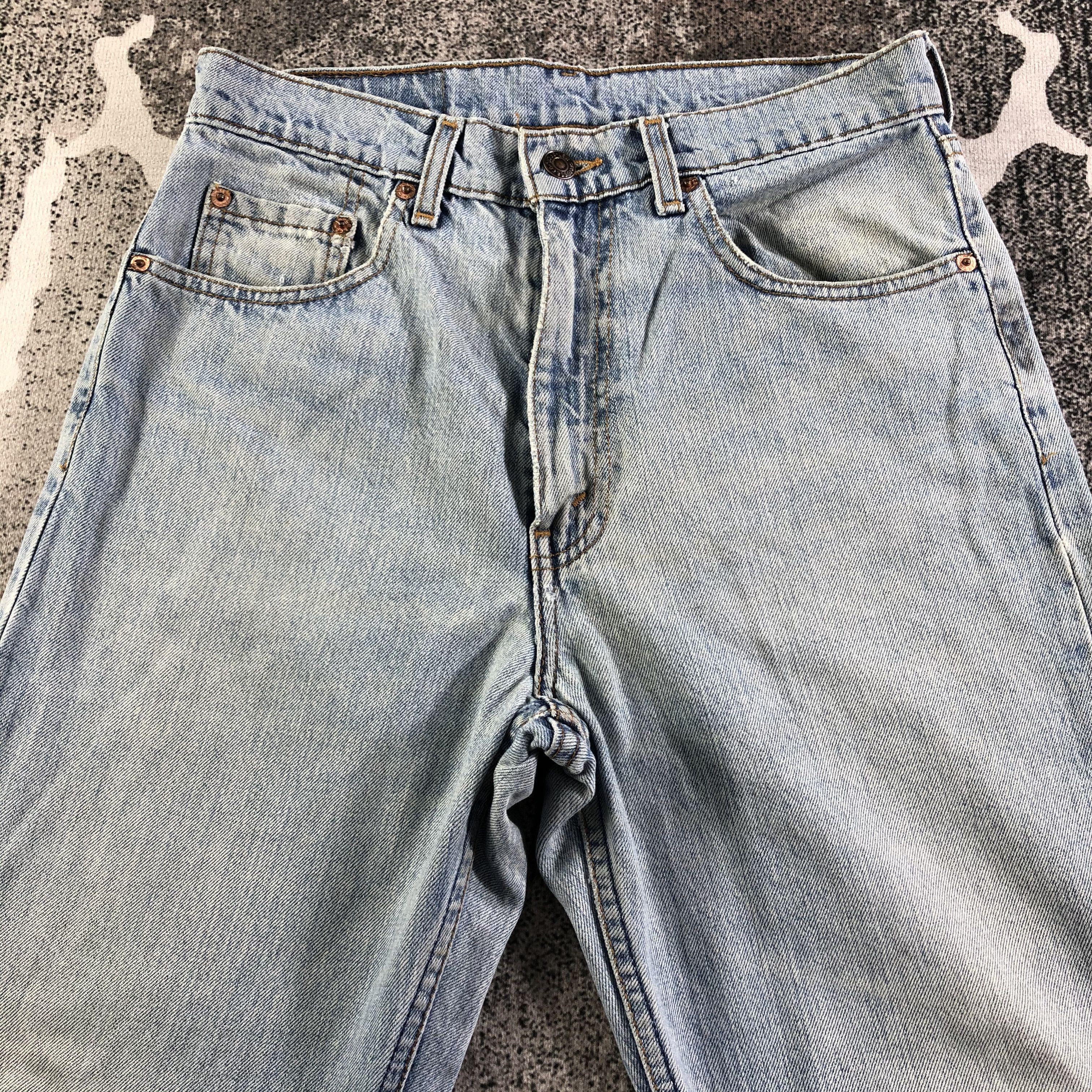 Levi's Vintage Levis 512 Jeans Light Wash Denim KJ2747 Size US 29 - 3 Thumbnail