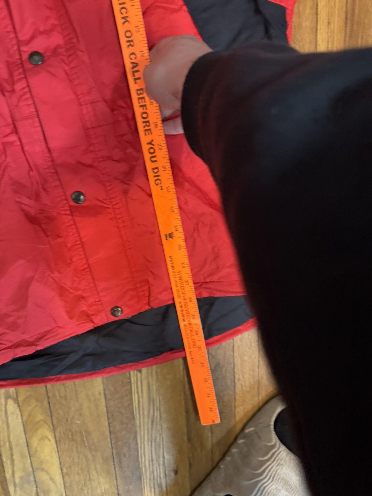 The North Face Vintage The North Face Gore Tex Red Jacket Size US M / EU 48-50 / 2 - 8 Thumbnail