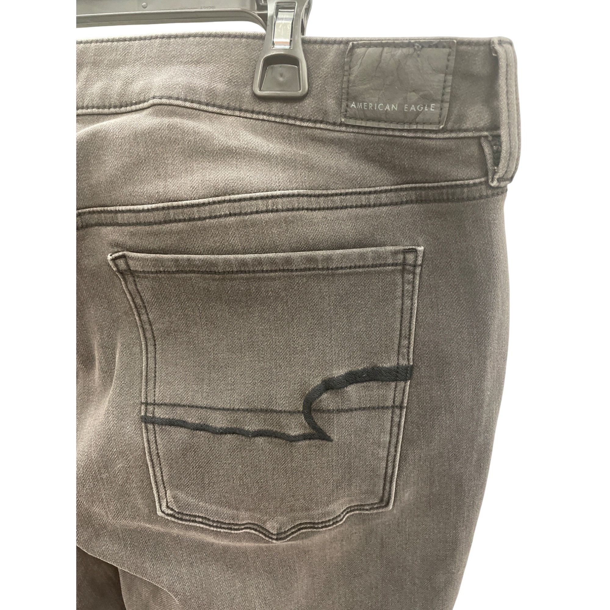 American Eagle Outfitters American Eagle Womens Black Super Stretch Jeggings Size 18 R Size 36" / US 14 / IT 50 - 16 Thumbnail