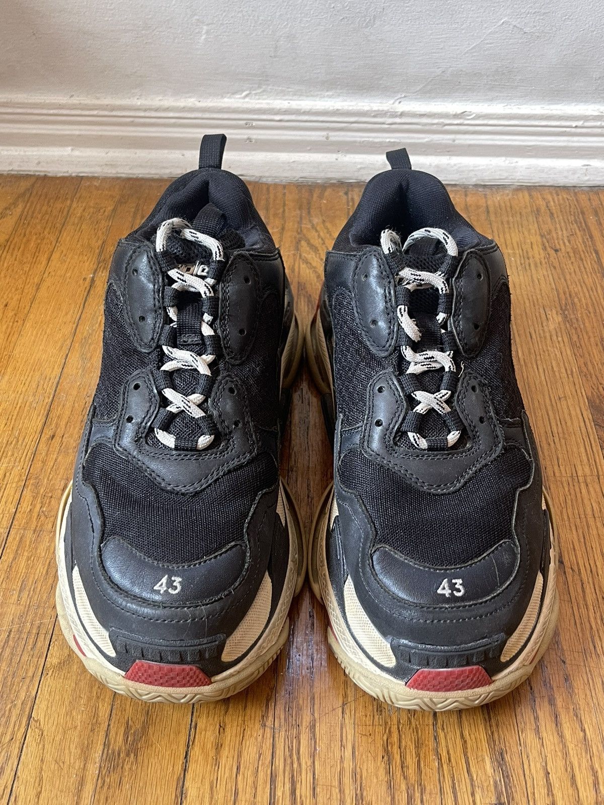 Does this still exist? DS BALENCIAGA LEGO Triple S Made in Italy